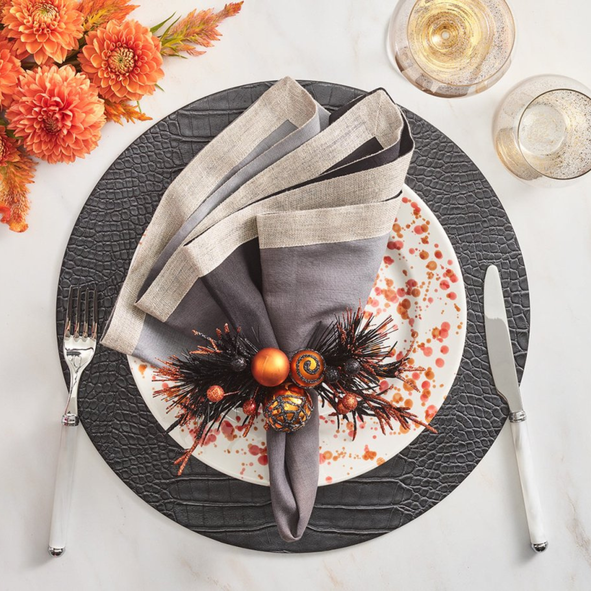 Dip Dye Napkin in Gray & Black (Set of 4)