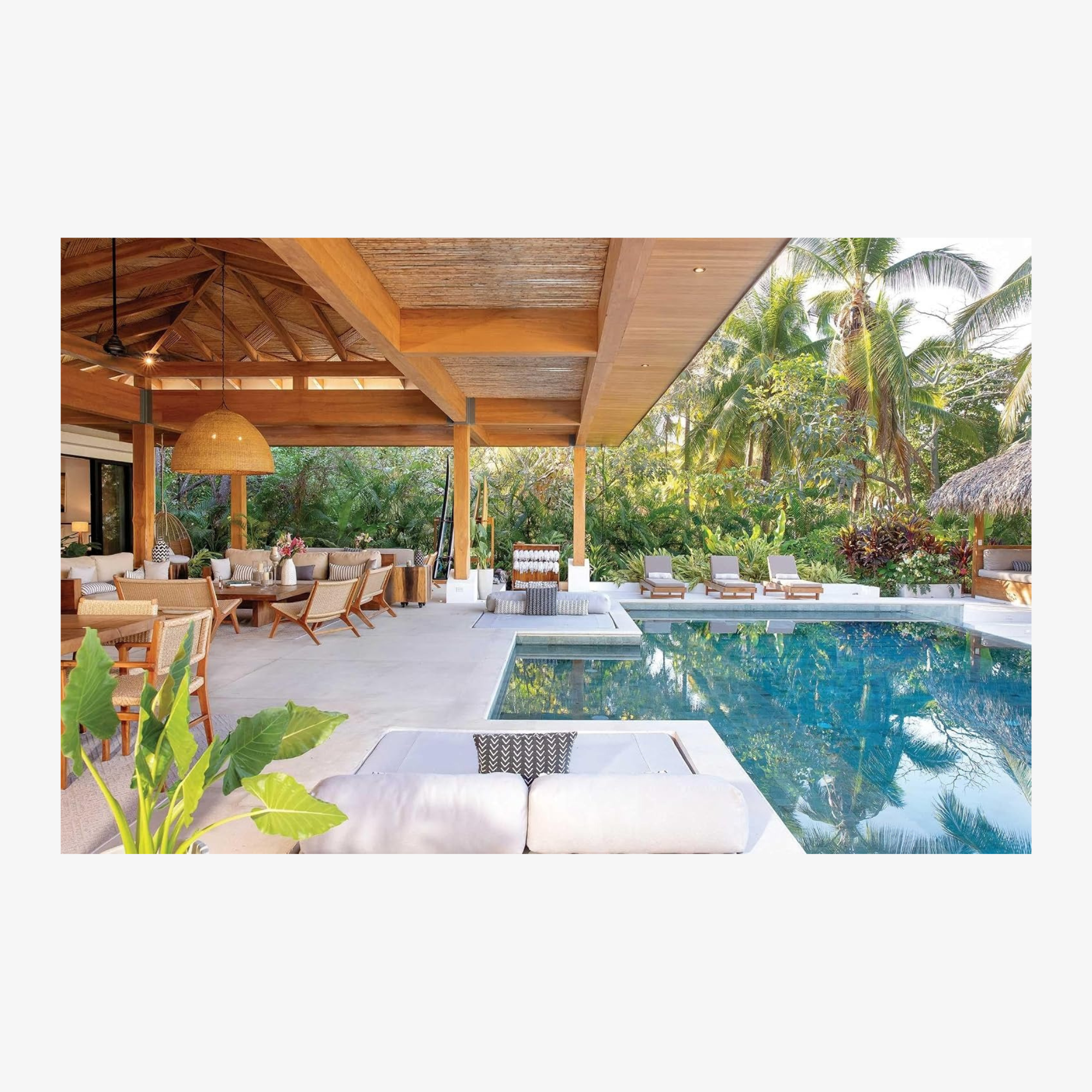 Beach House: The World’s Most Beautiful Beach Houses and Coastal Homes