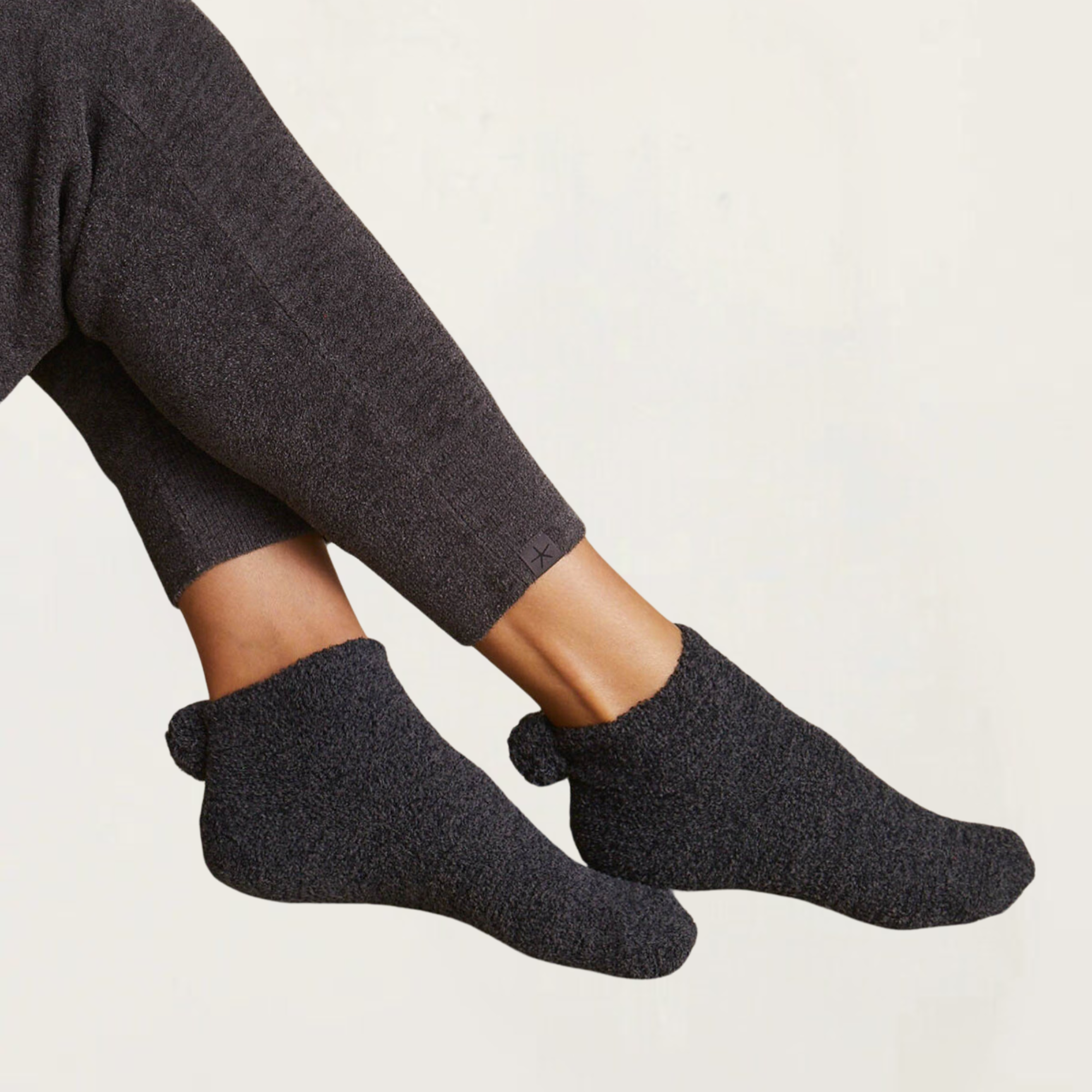 Pom Ankle Socks