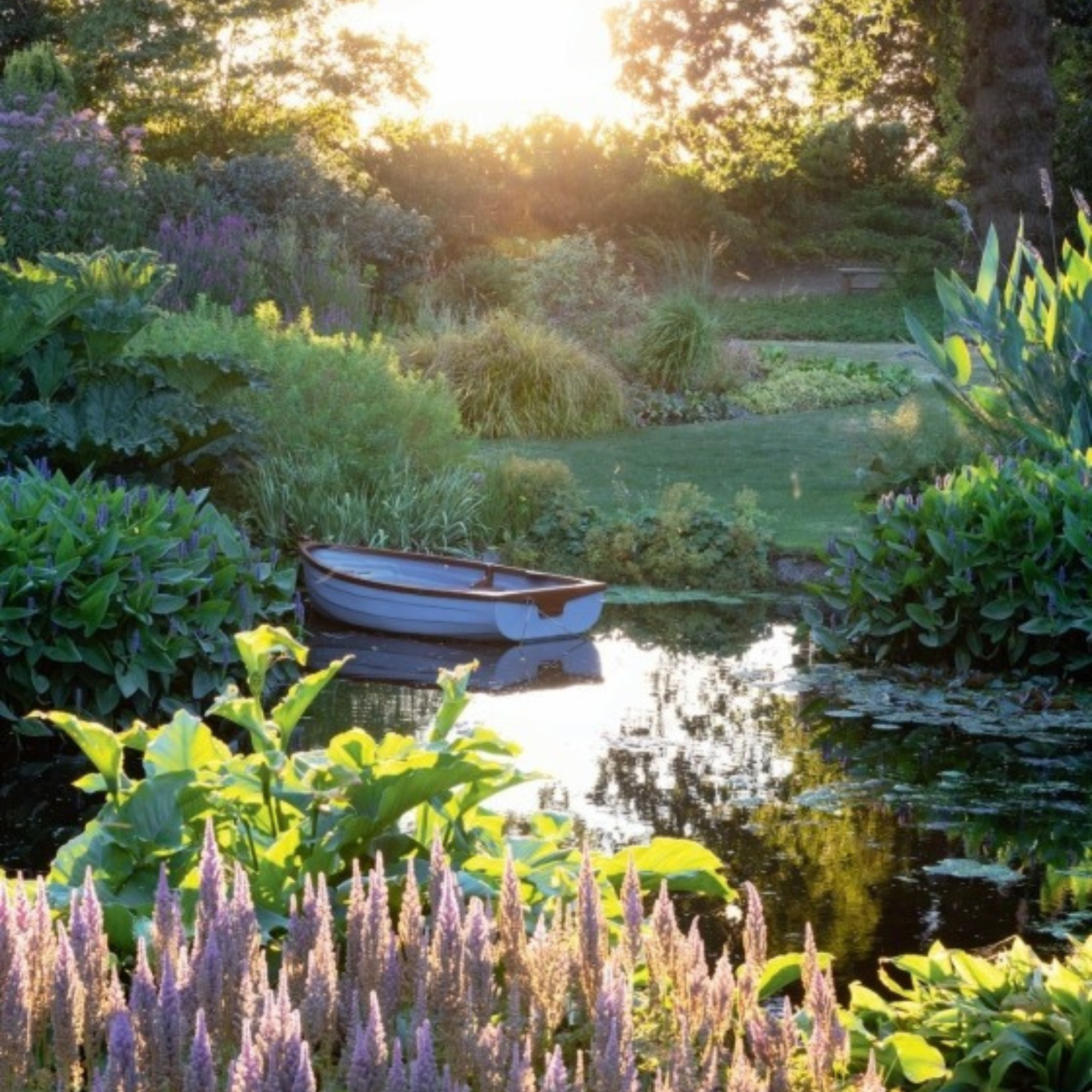 Gardens Illustrated: The New Beautiful: Inspiring Gardens for a Resilient Future