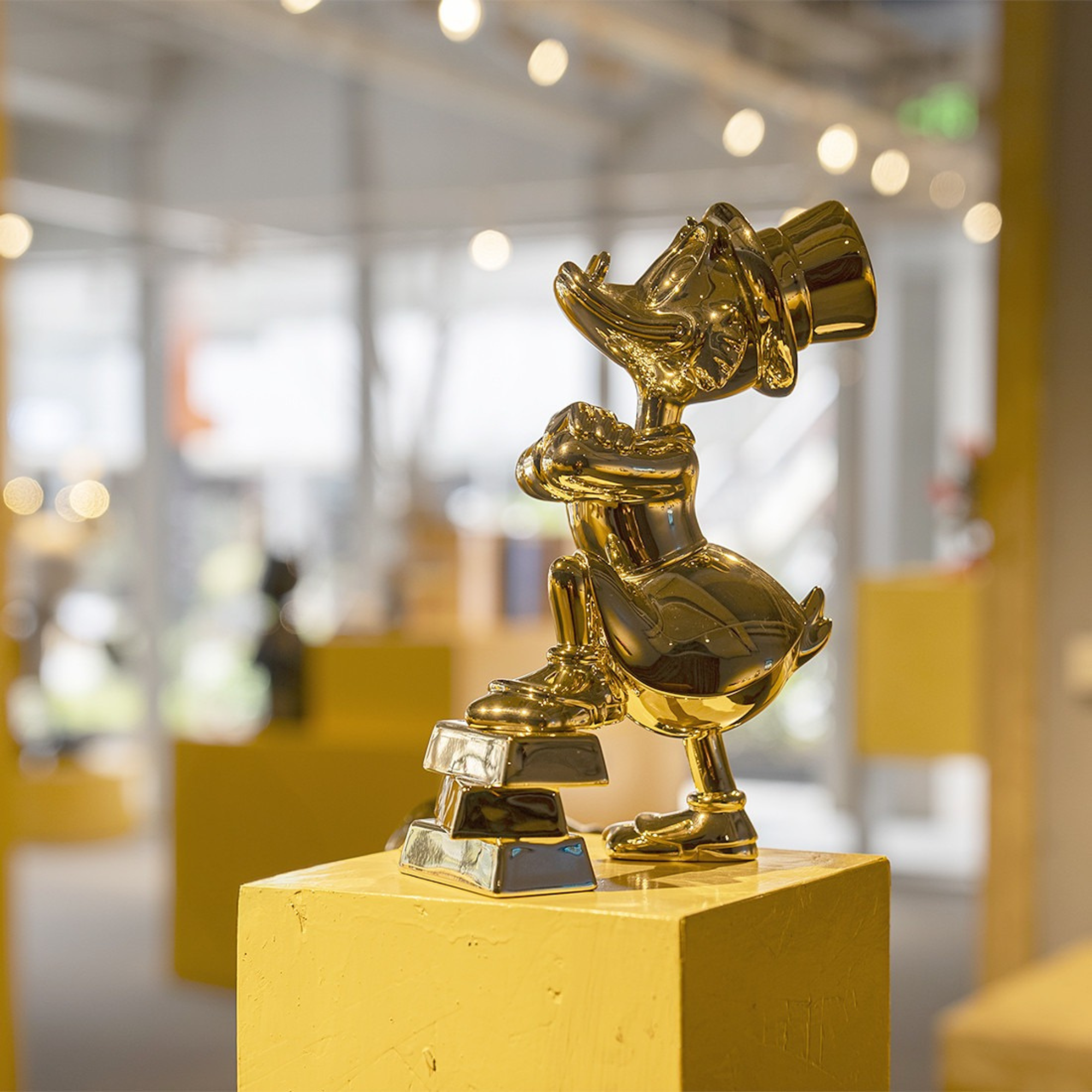 Uncle Scrooge Ingots in Chromed Gold