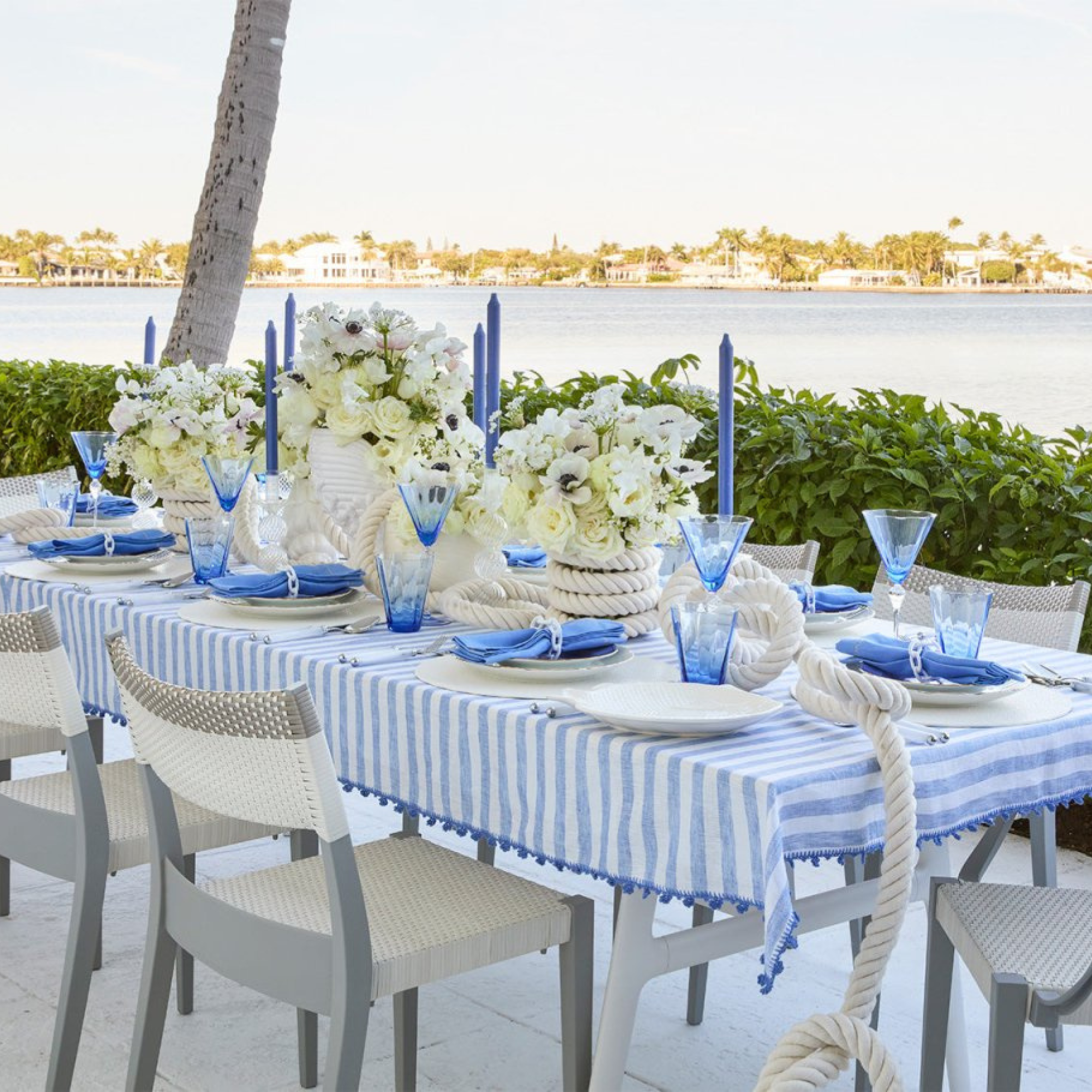 Linea Tablecloth in White & Blue