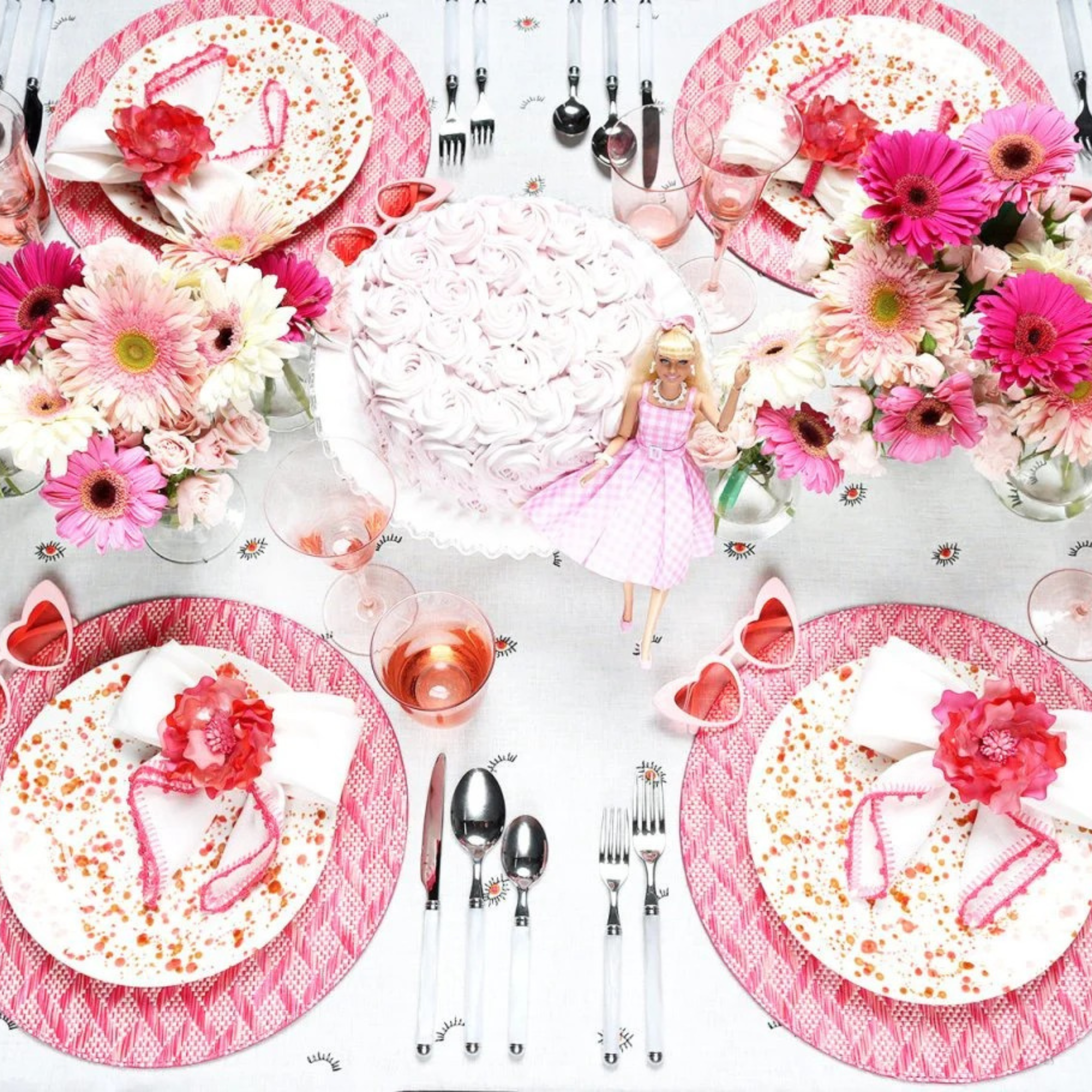 Gardenia Napkin Rings in Salmon - Set of 4