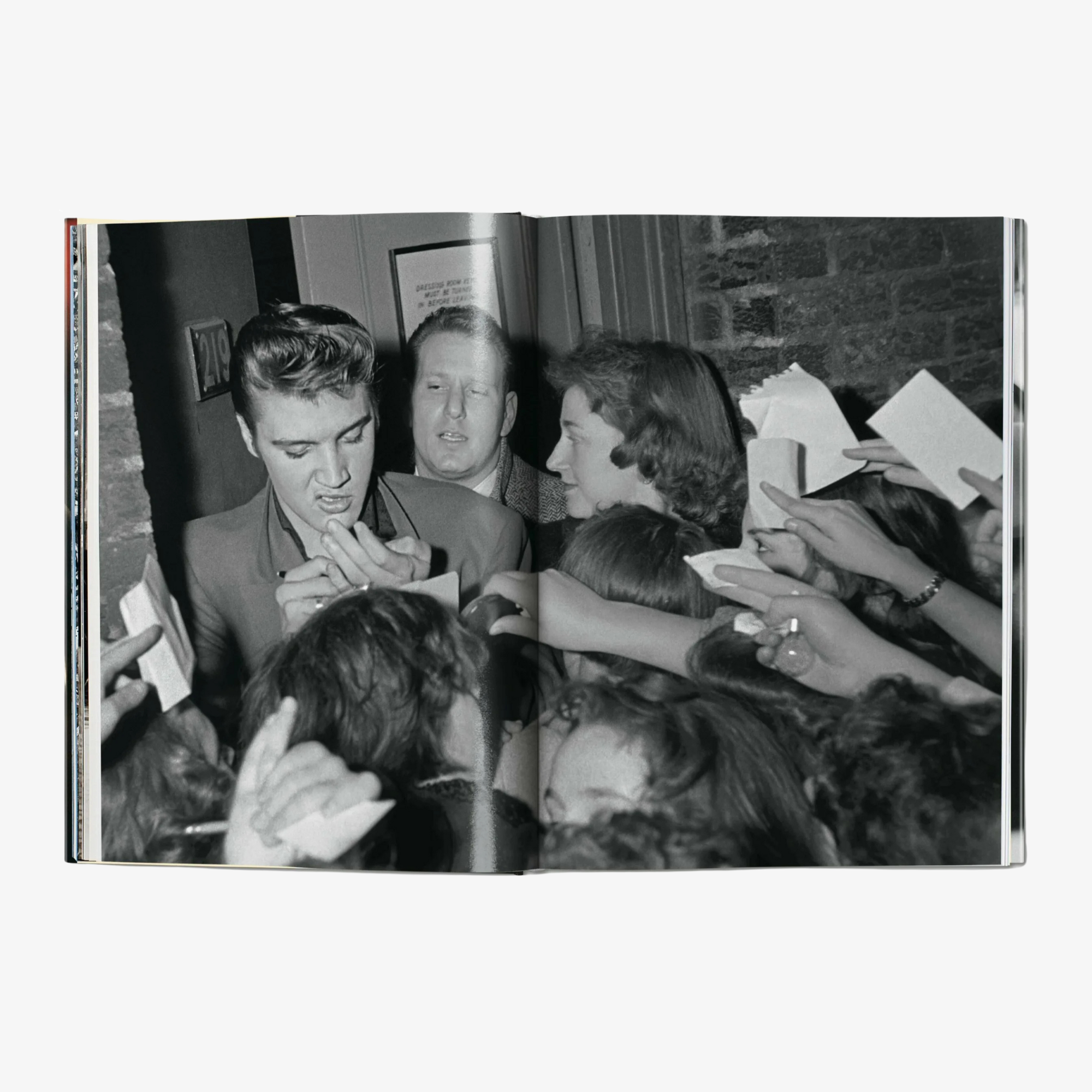 Alfred Wertheimer: Elvis and the Birth of Rock and Roll