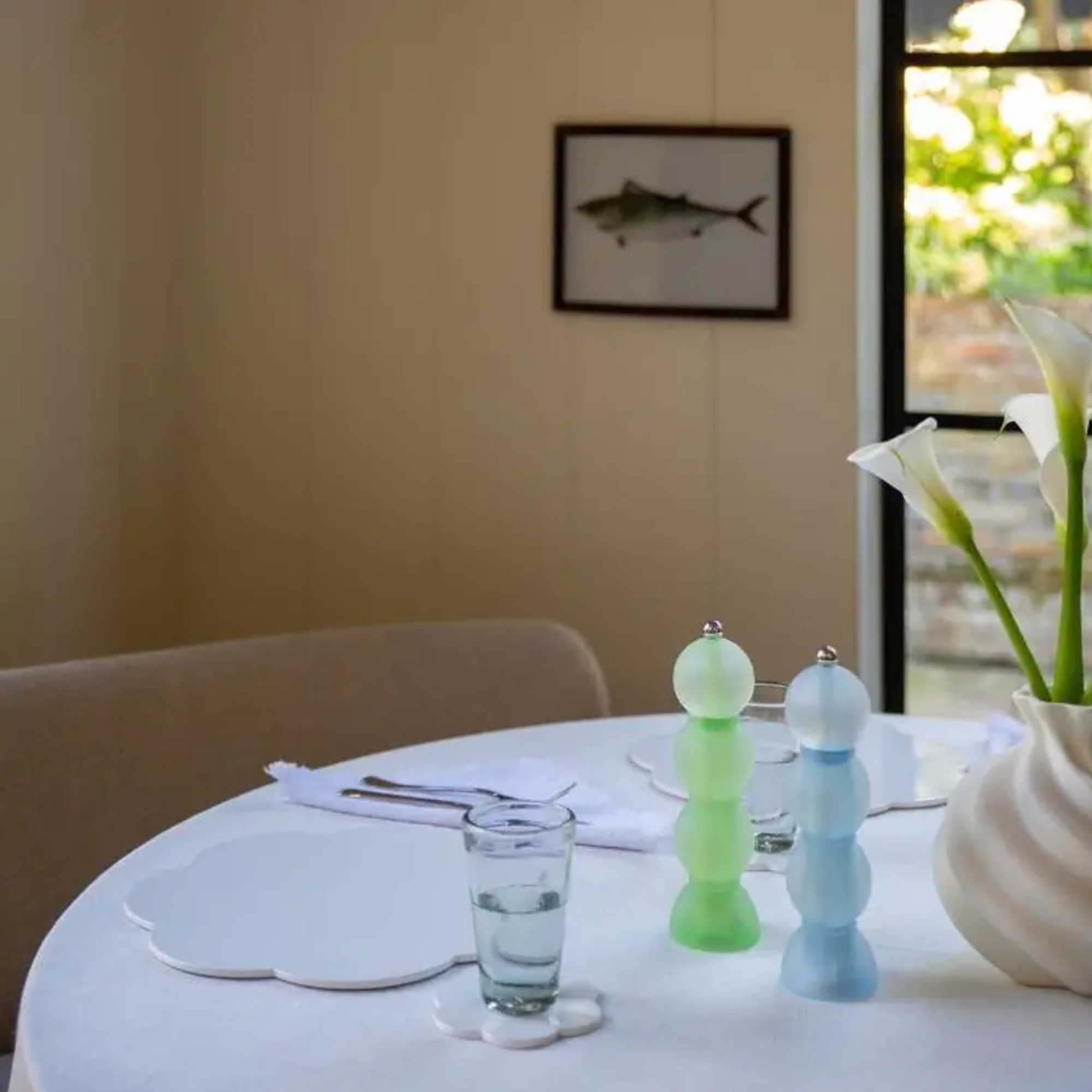 Frosty Bobbin Salt or Pepper Mill