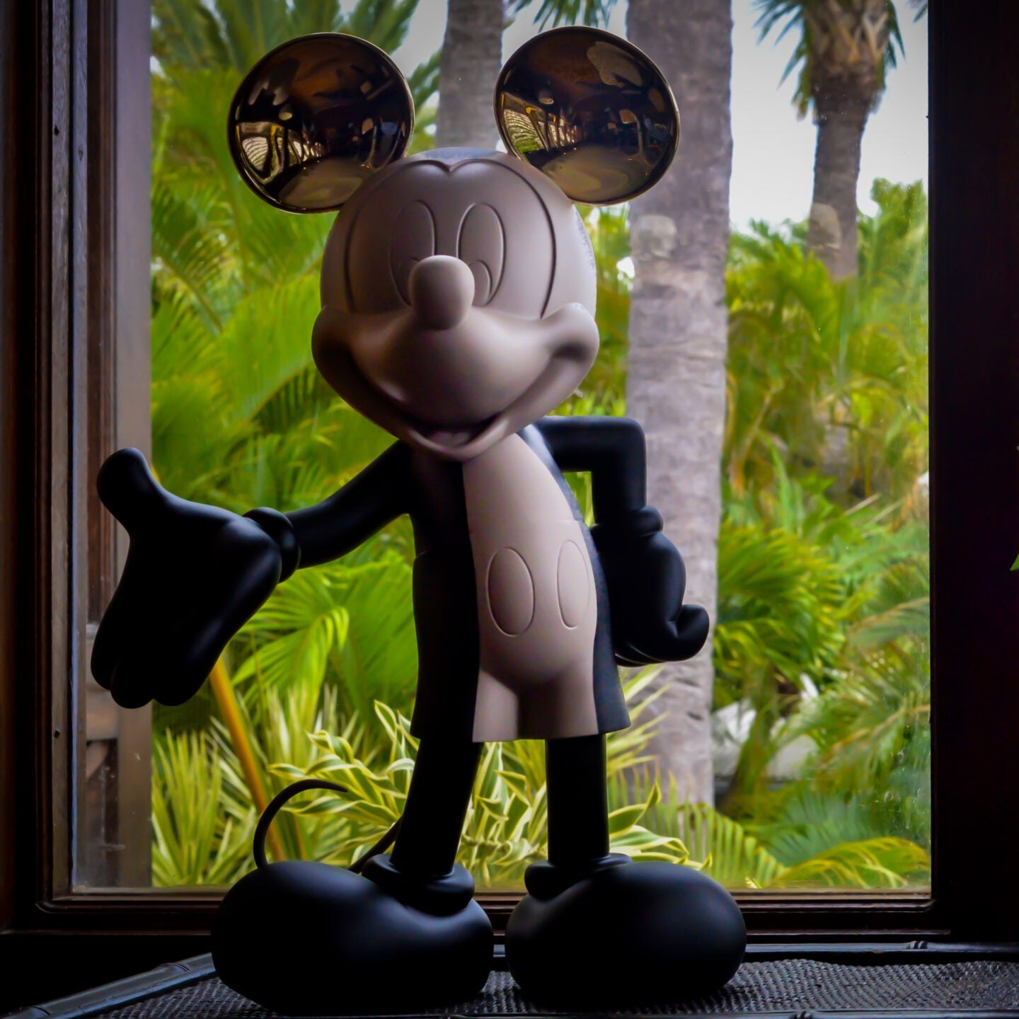 Mickey Sculpture in Black by Kelly Hoppen x Leblon Delienne
