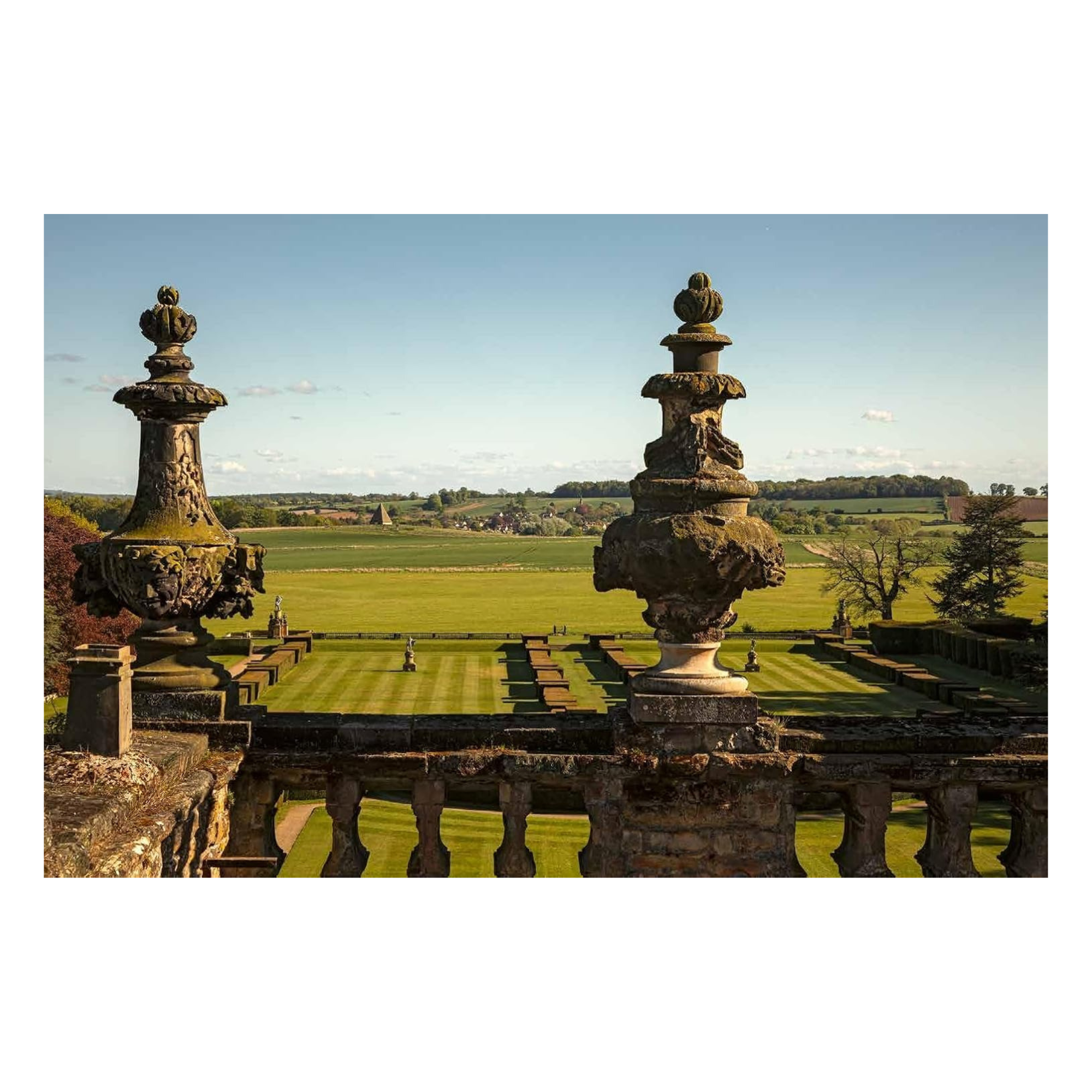 Castle Howard: A Grand Tour of England's Finest Country House