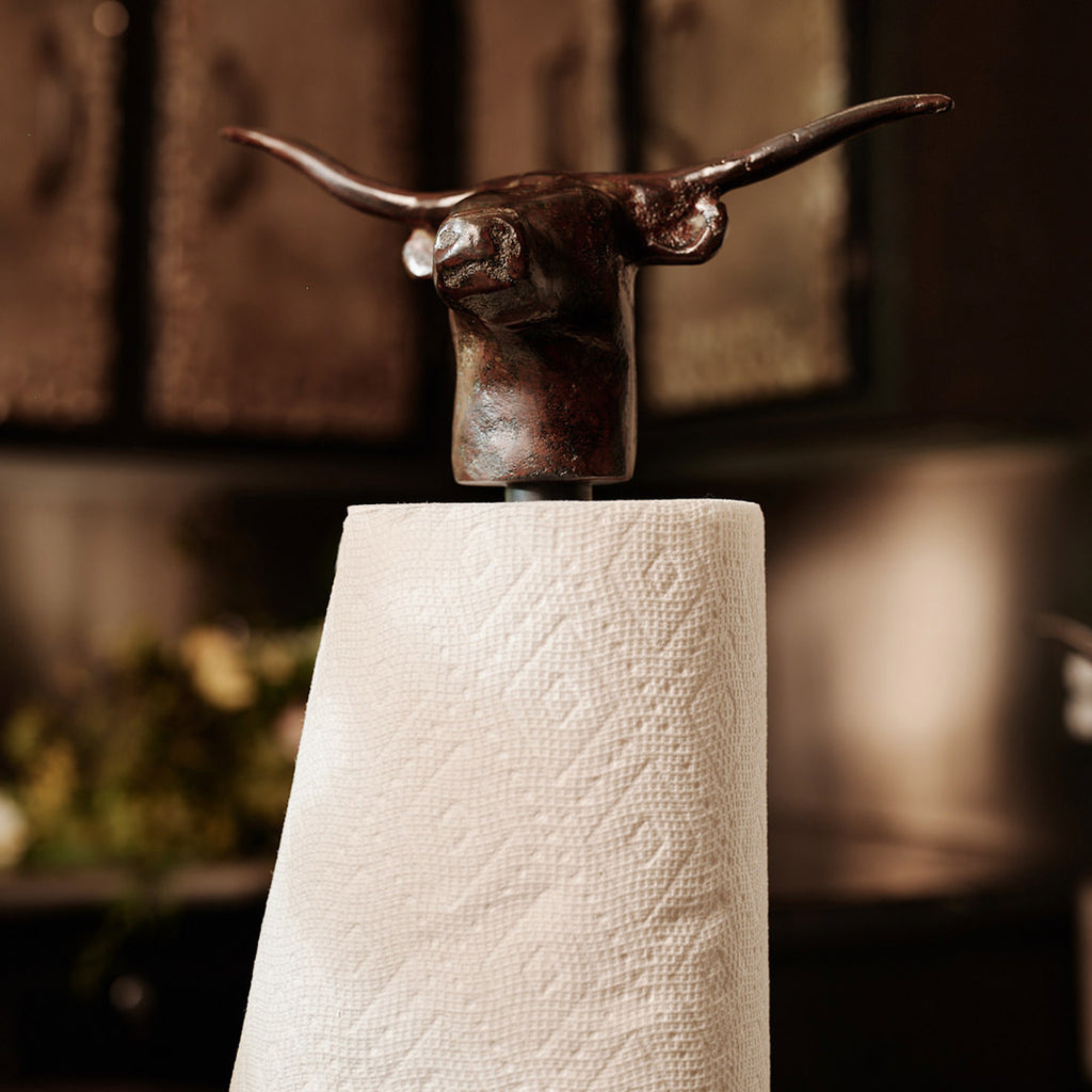 Jefe Paper Towel Holder