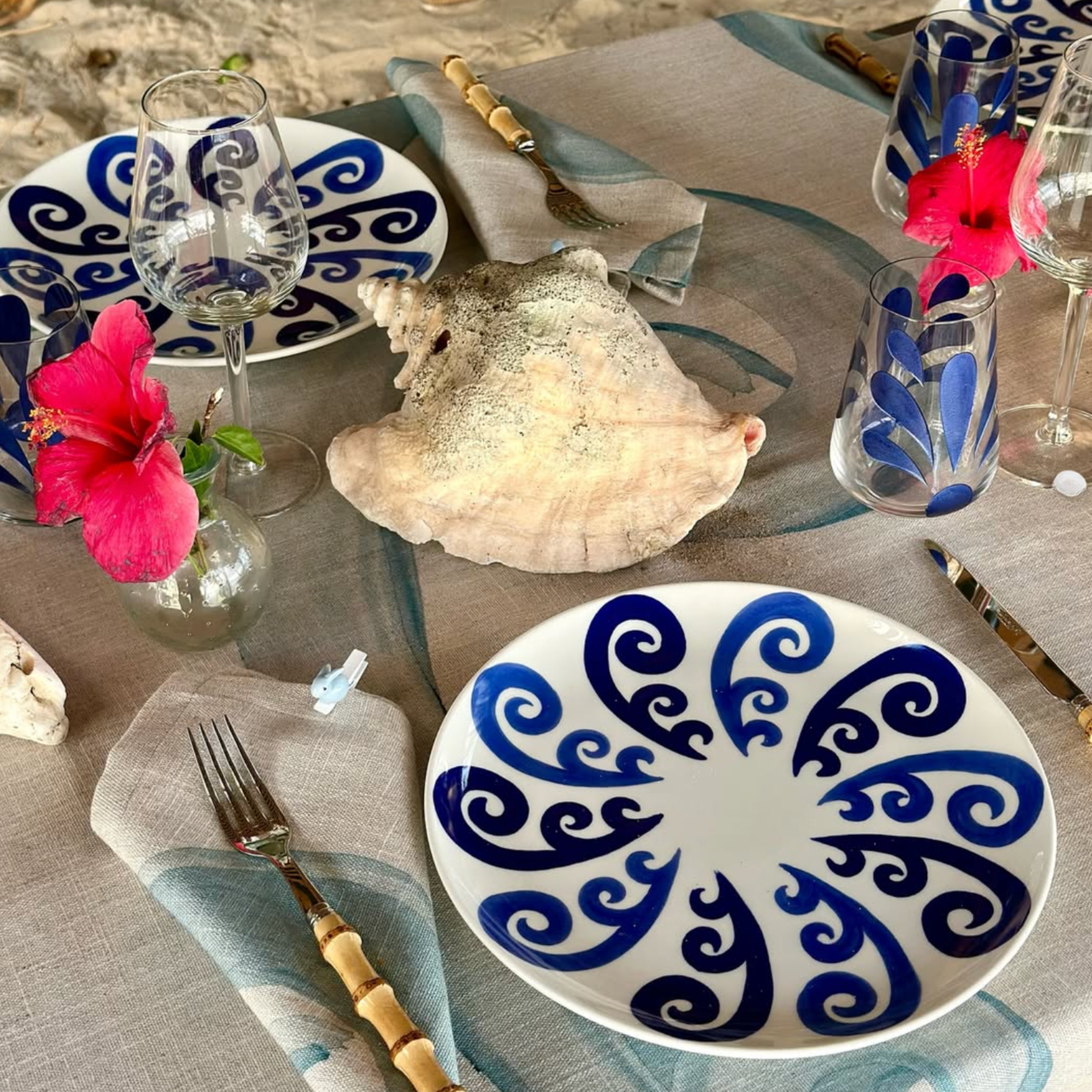 Athenee Two Tone Blue Peacock Dinner Plate - Set of 2