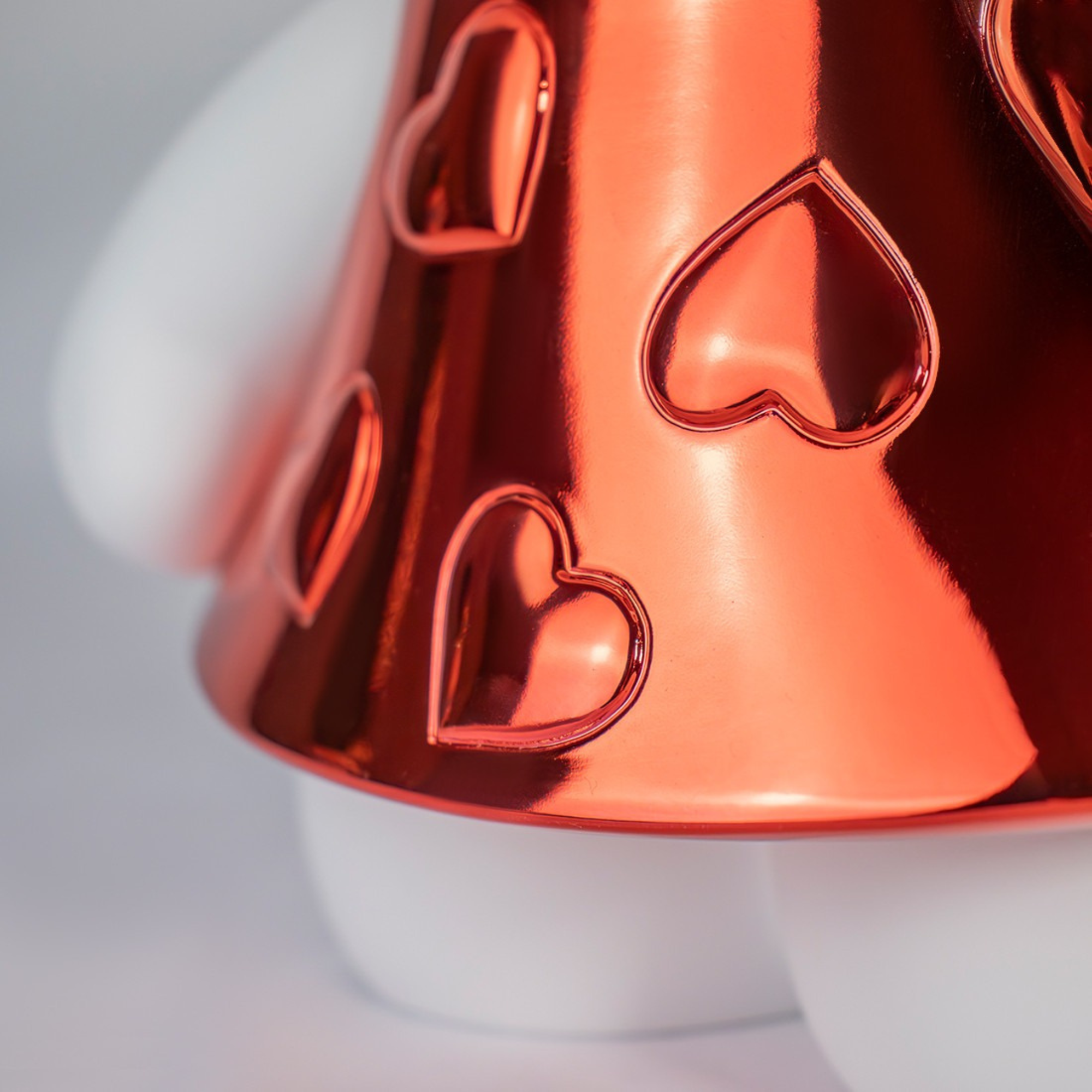 Hello Kitty Heart in Chromed Red