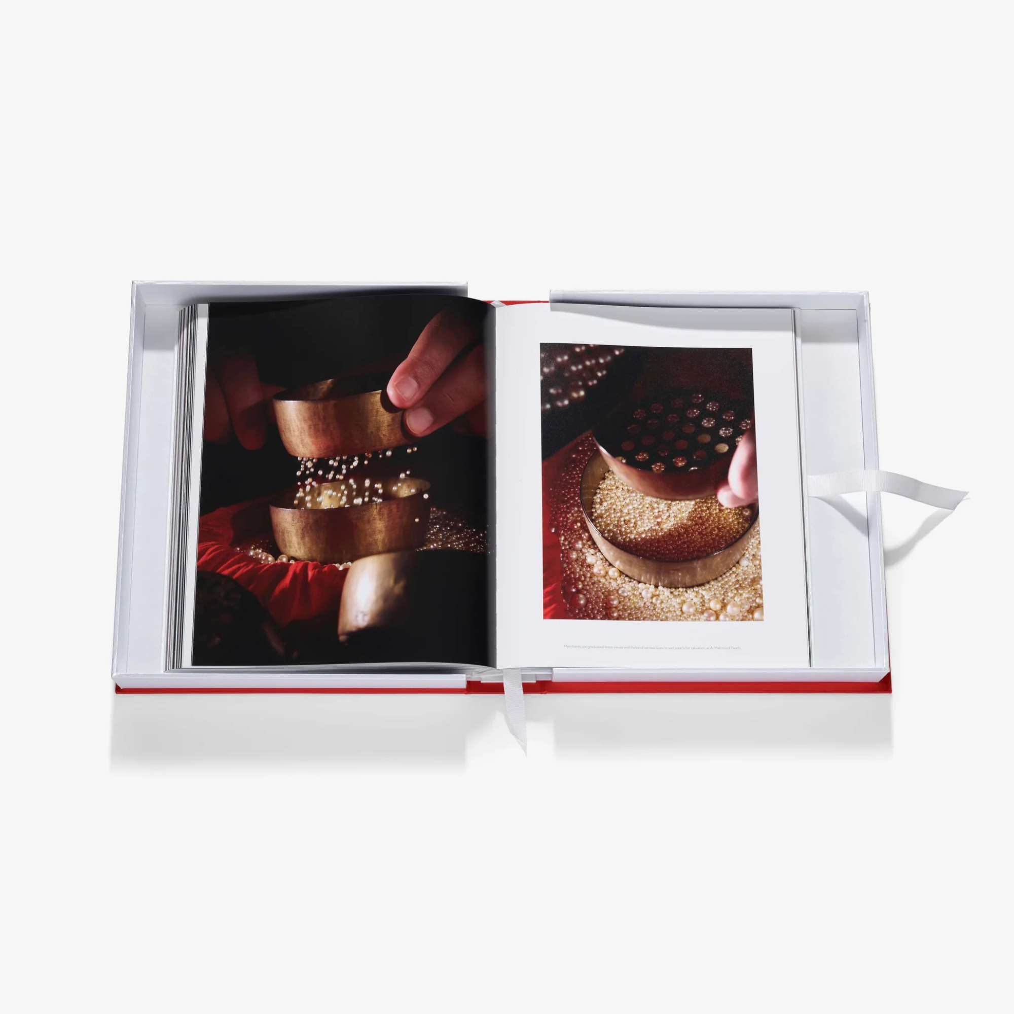 Bahrain Pearls: Treasures from the Land of Two Seas, The Ultimate Collection