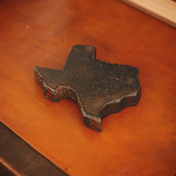 Tejas Paperweight main image 0