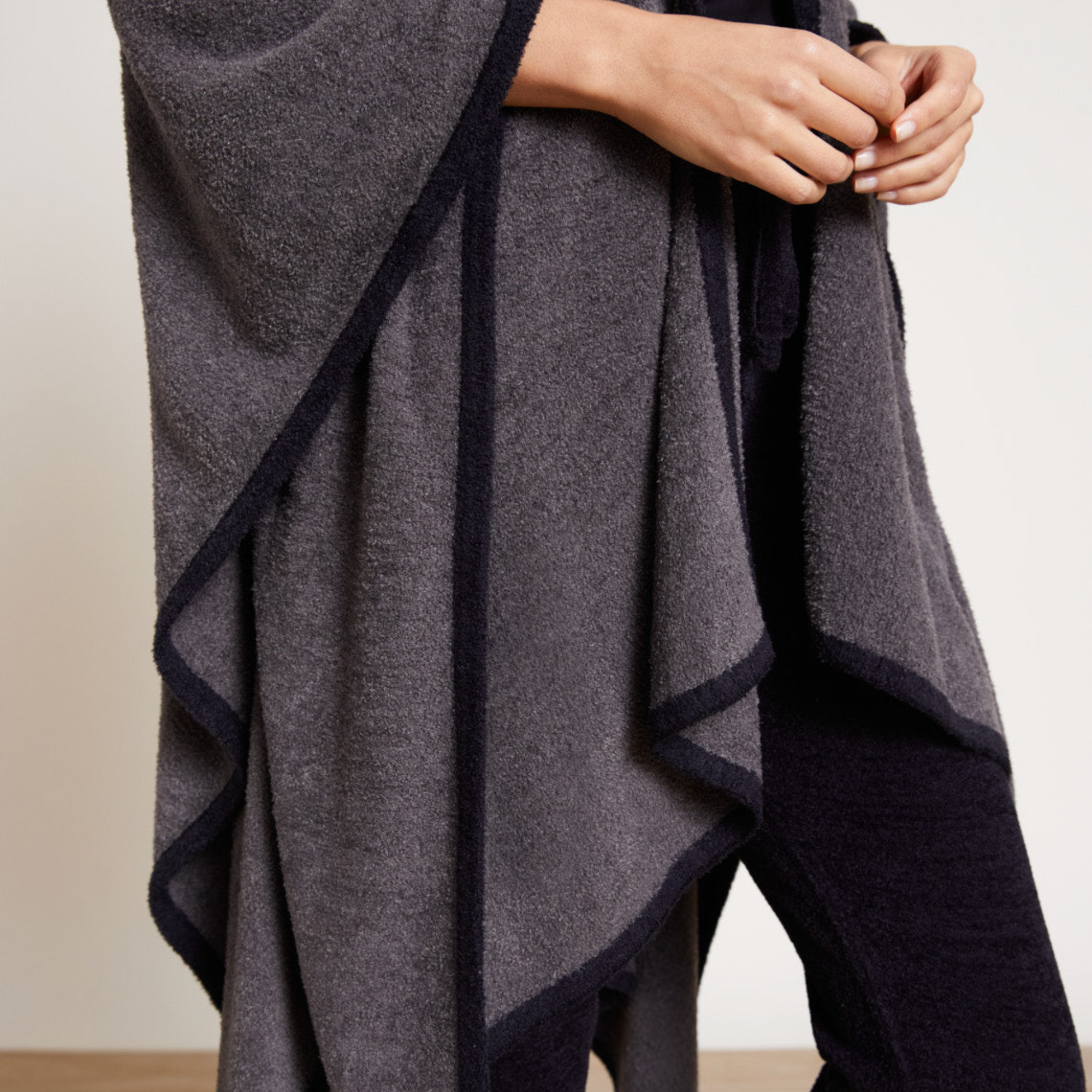 CozyChic Lite Bordered Wrap