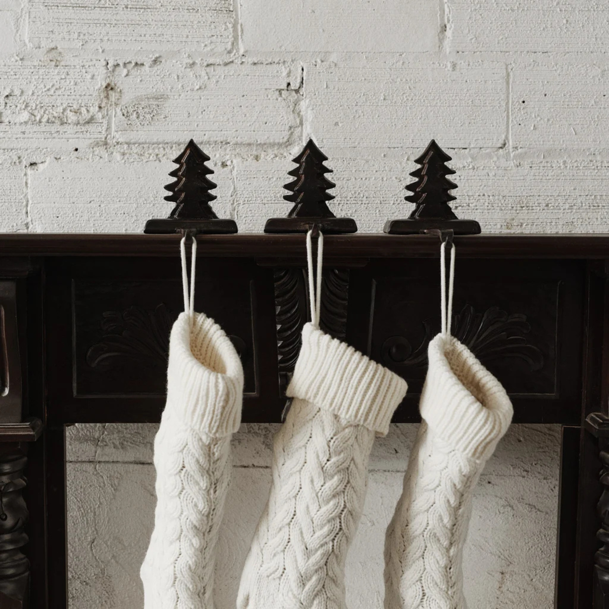Pino Stocking Holder
