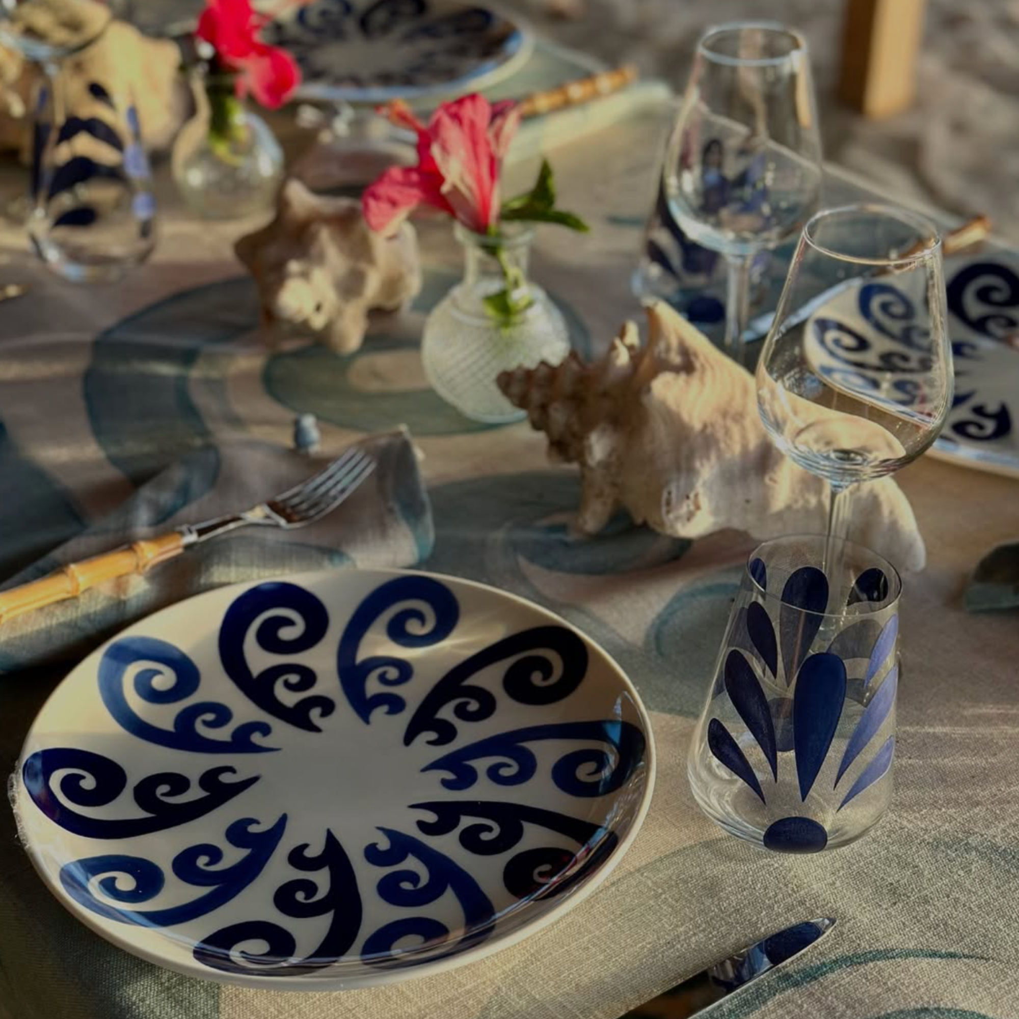 Athenee Two Tone Blue Peacock Dinner Plate - Set of 2