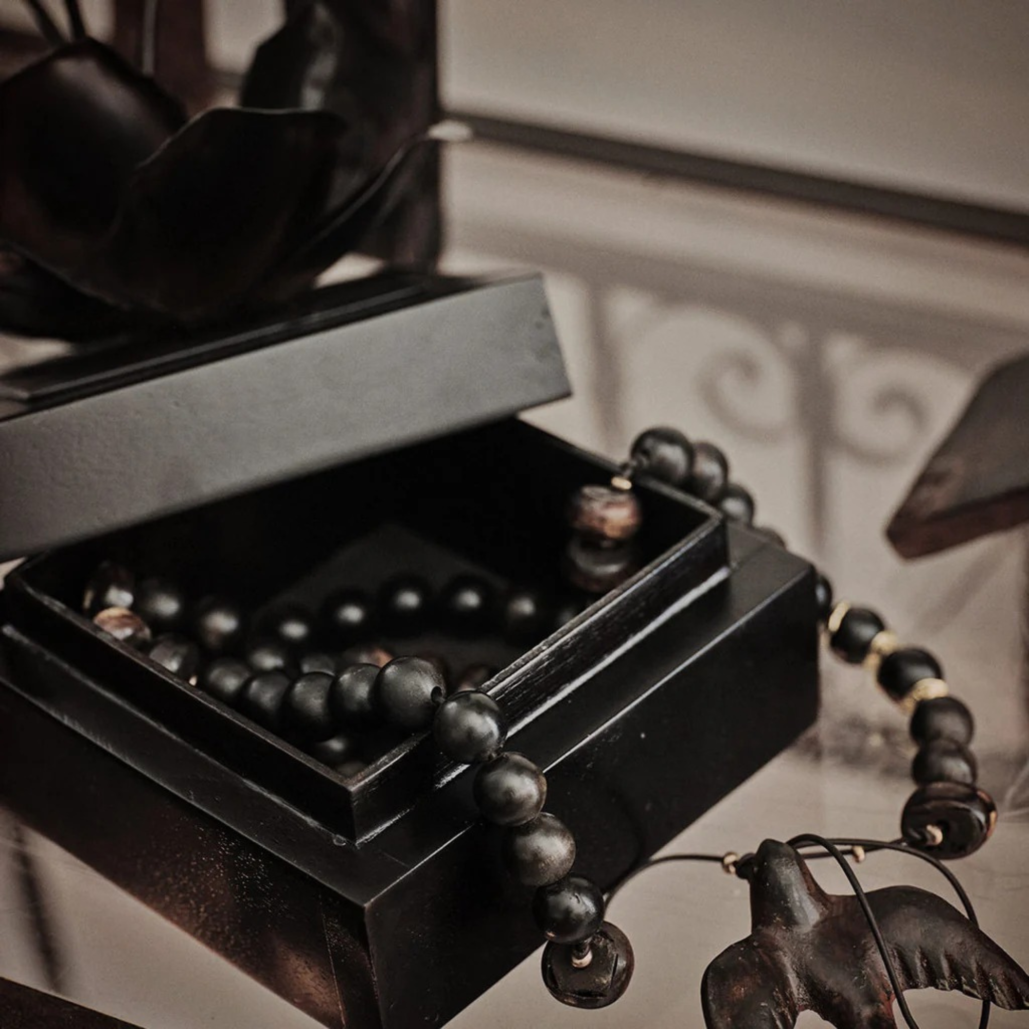 Valentina Box