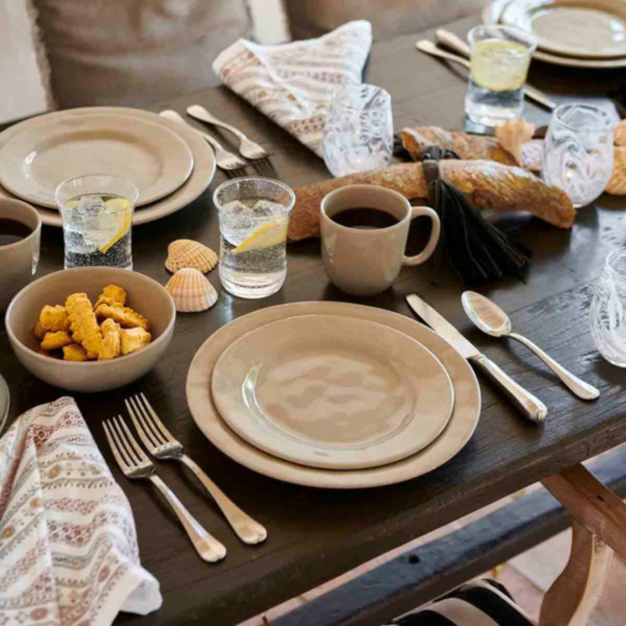 Puro Dinnerware Collection - Set of 4