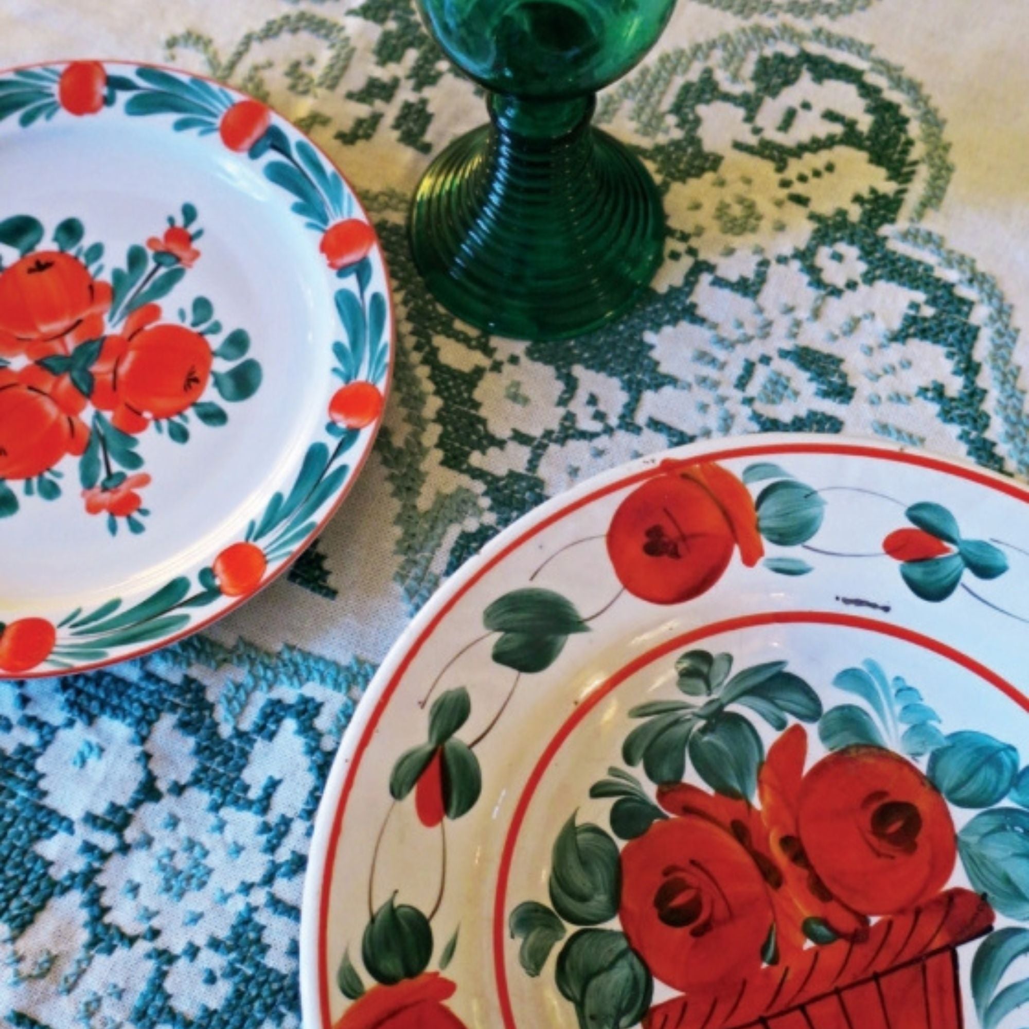 The World at Your Table: Inspiring Tabletop Designs