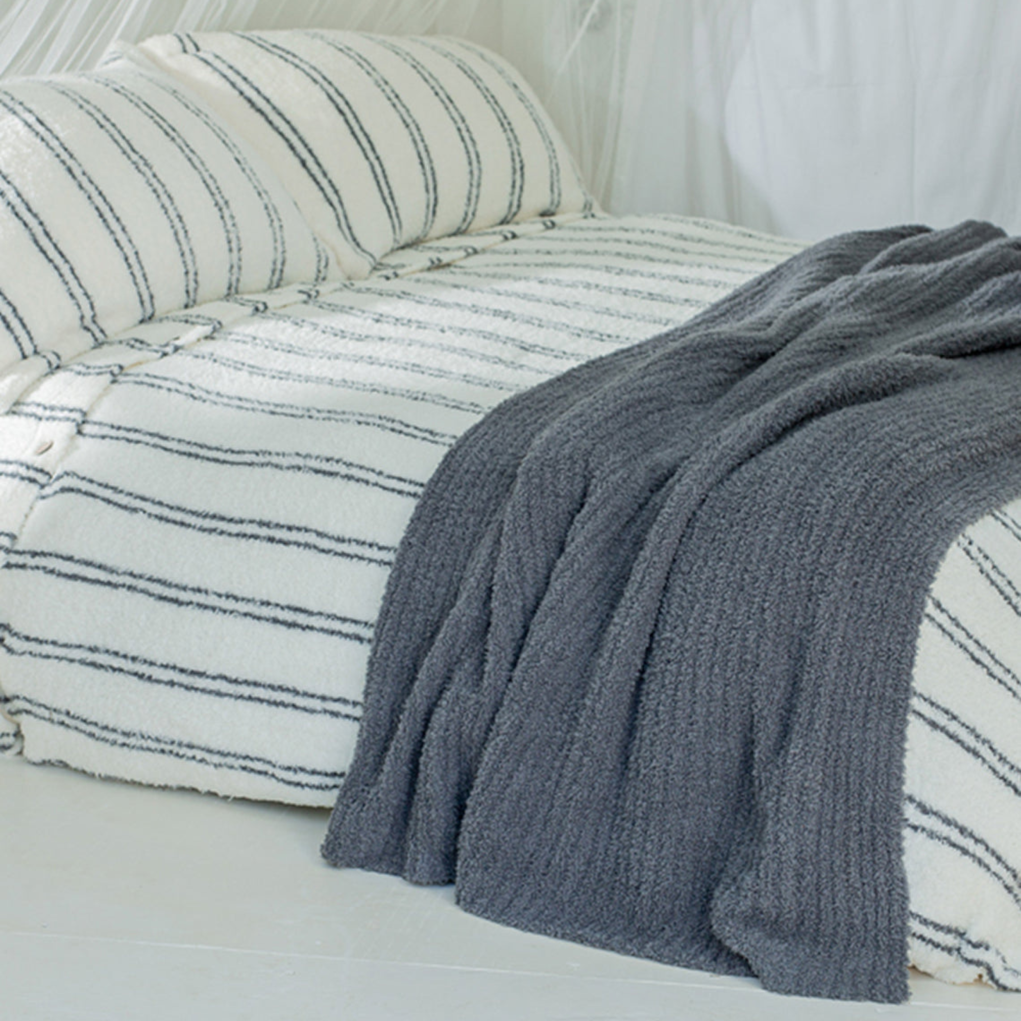 CozyChic Ribbed Bed Blanket - King