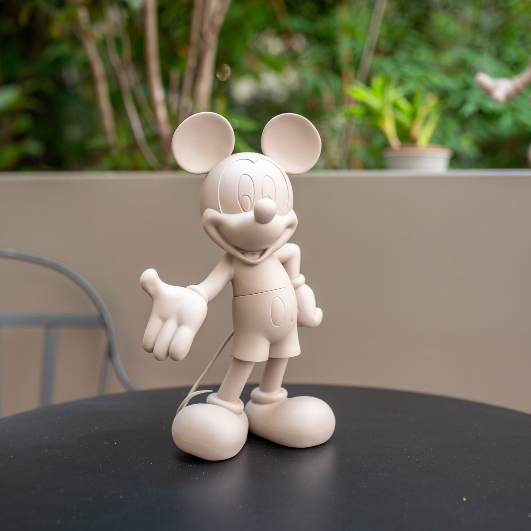 Mickey Welcome - Matte Taupe