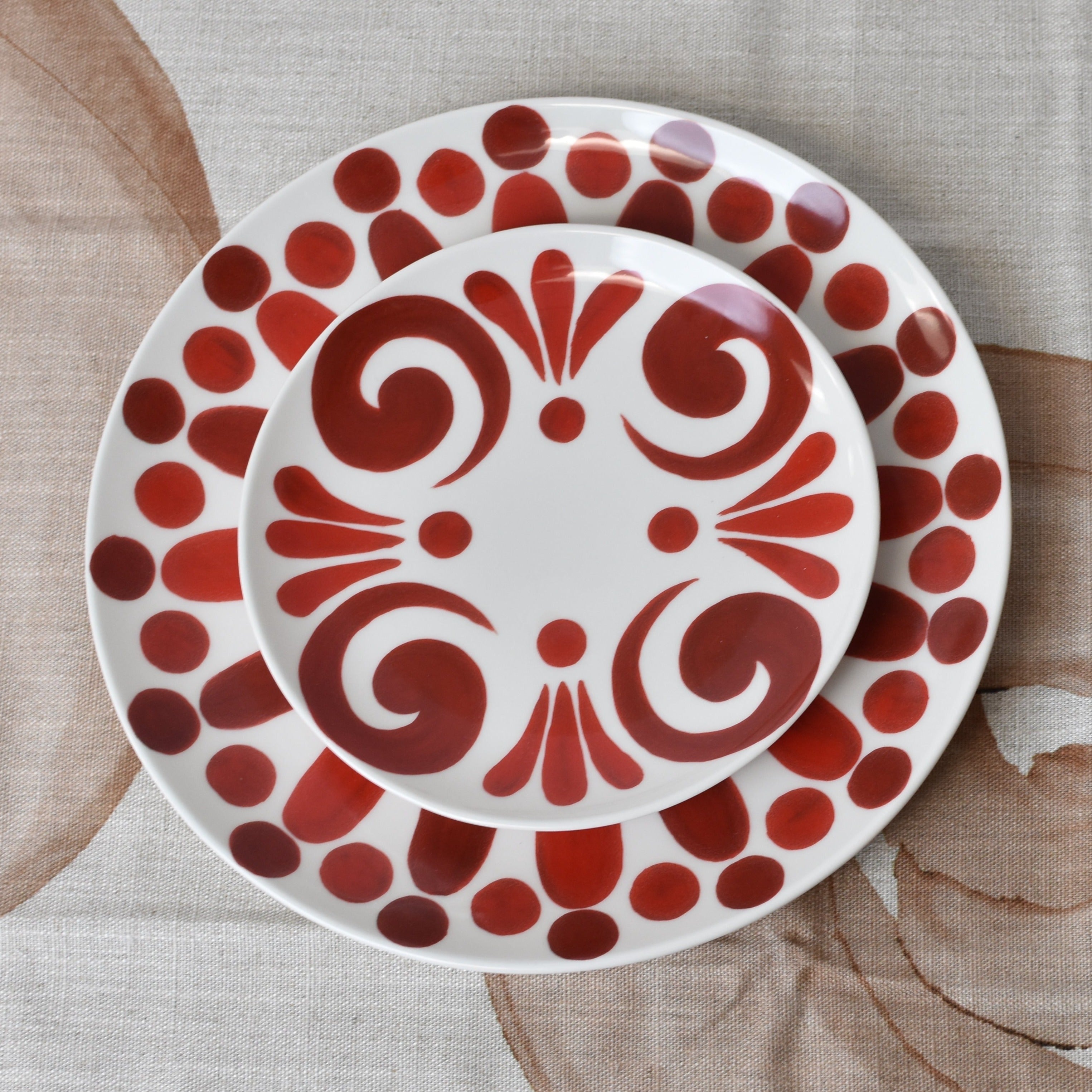 Kallos Red Dessert Plate