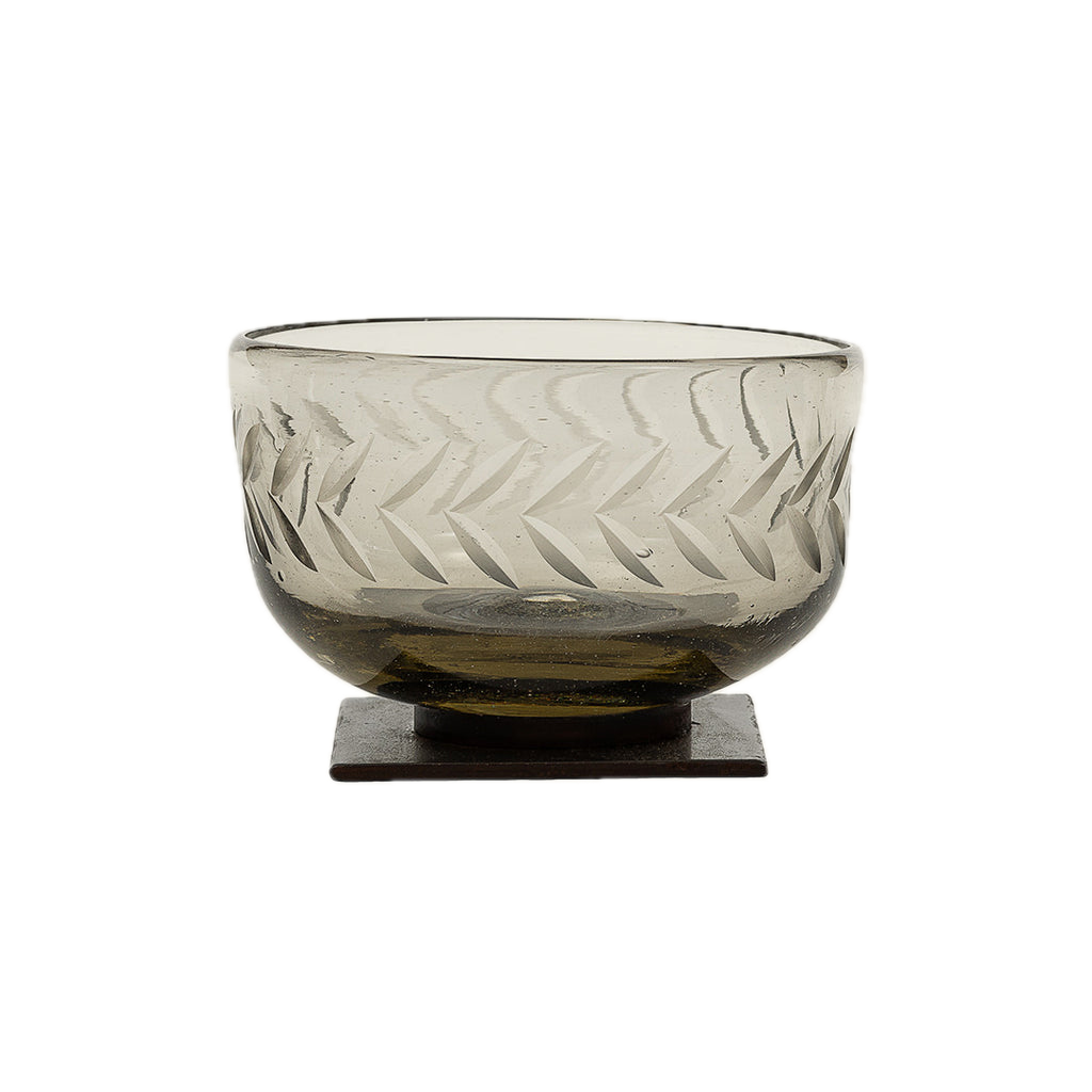 Lujo-Cita Bowl with Laurel Etched Design