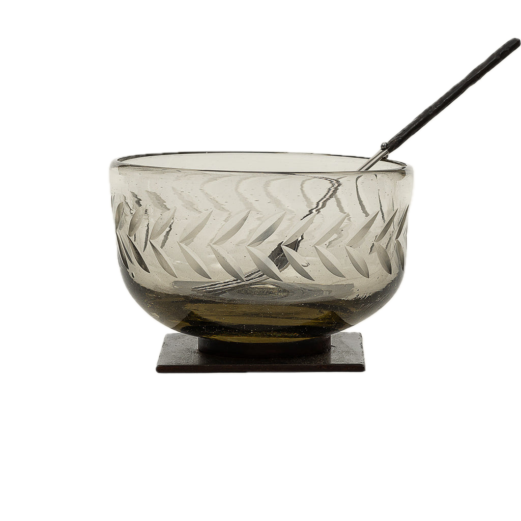 Lujo-Cita Bowl with Laurel Etched Design