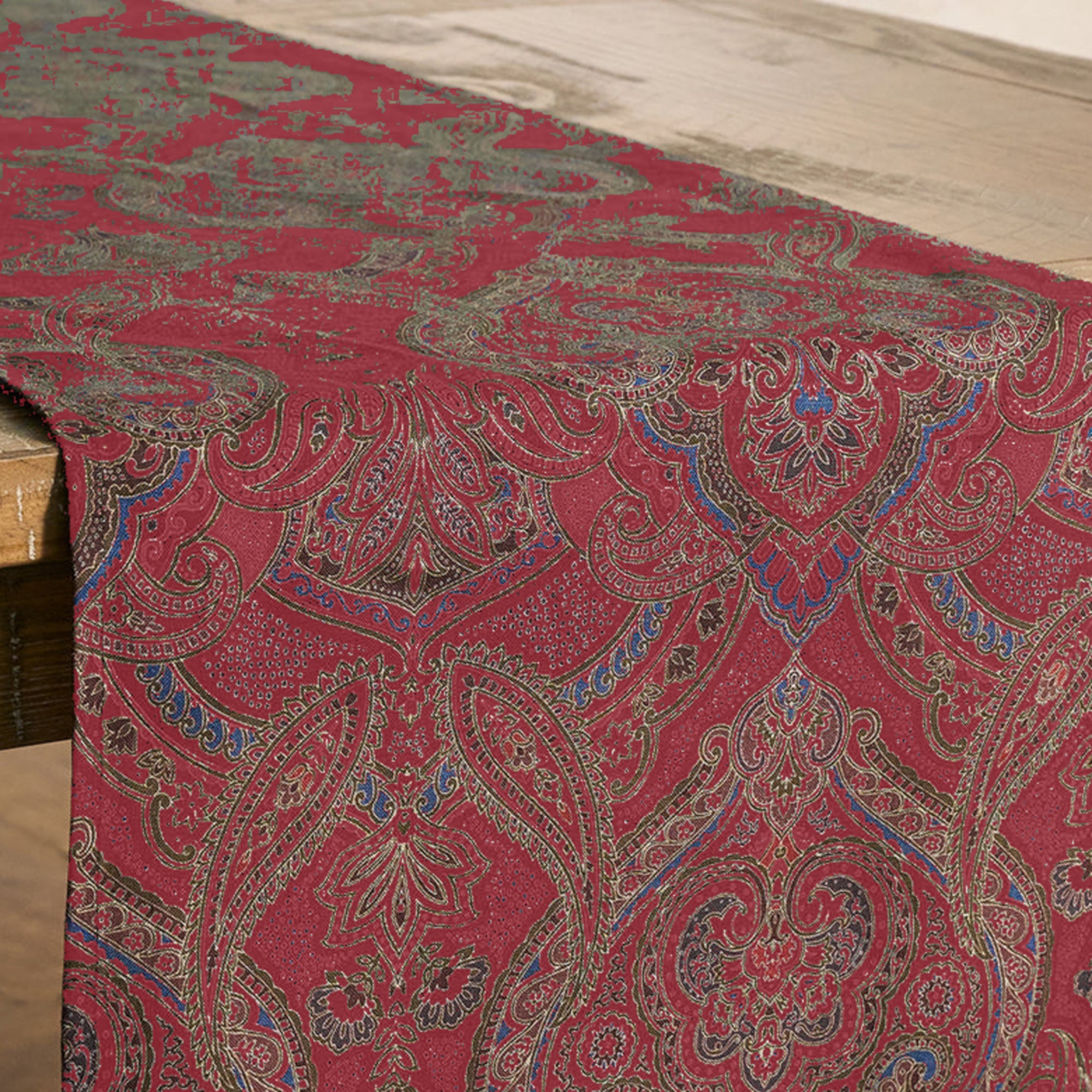 Paisley 18" x 90" Table Runner in Red