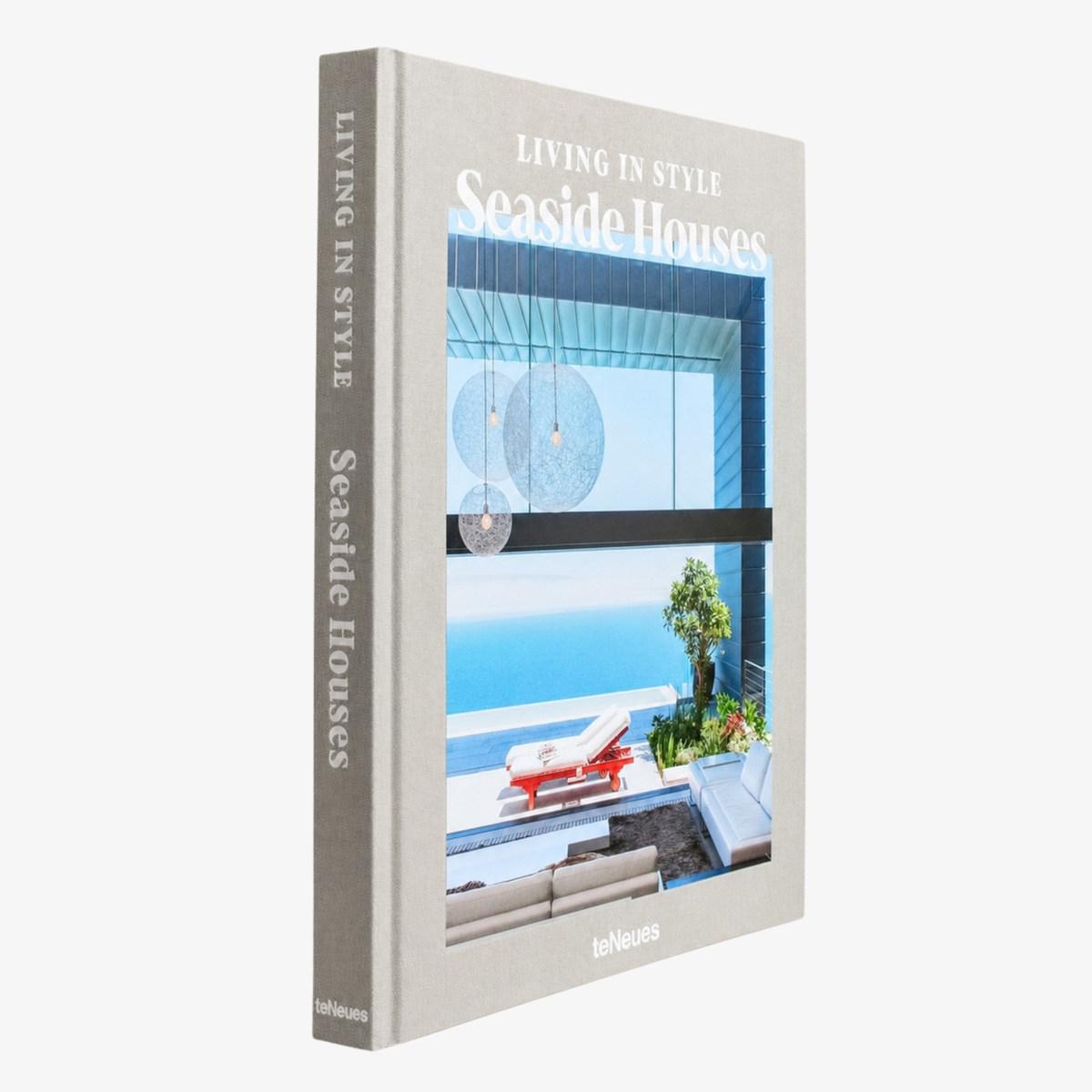 Living in Style Seaside Houses