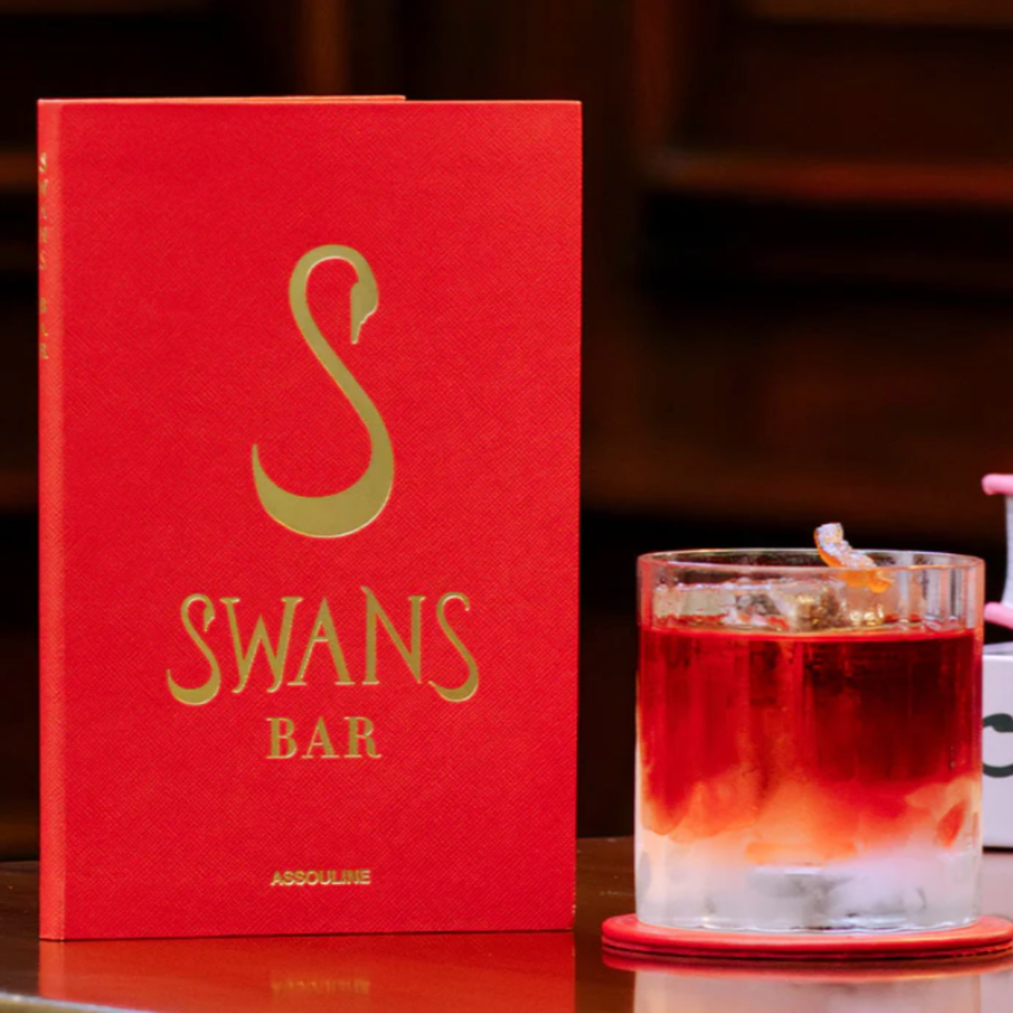 Swans Bar Book & Riedel Experience Set