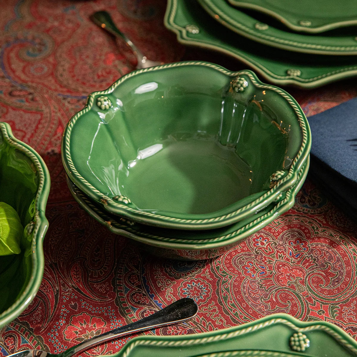 Berry & Thread Flared Bowl Basil - Set of 4