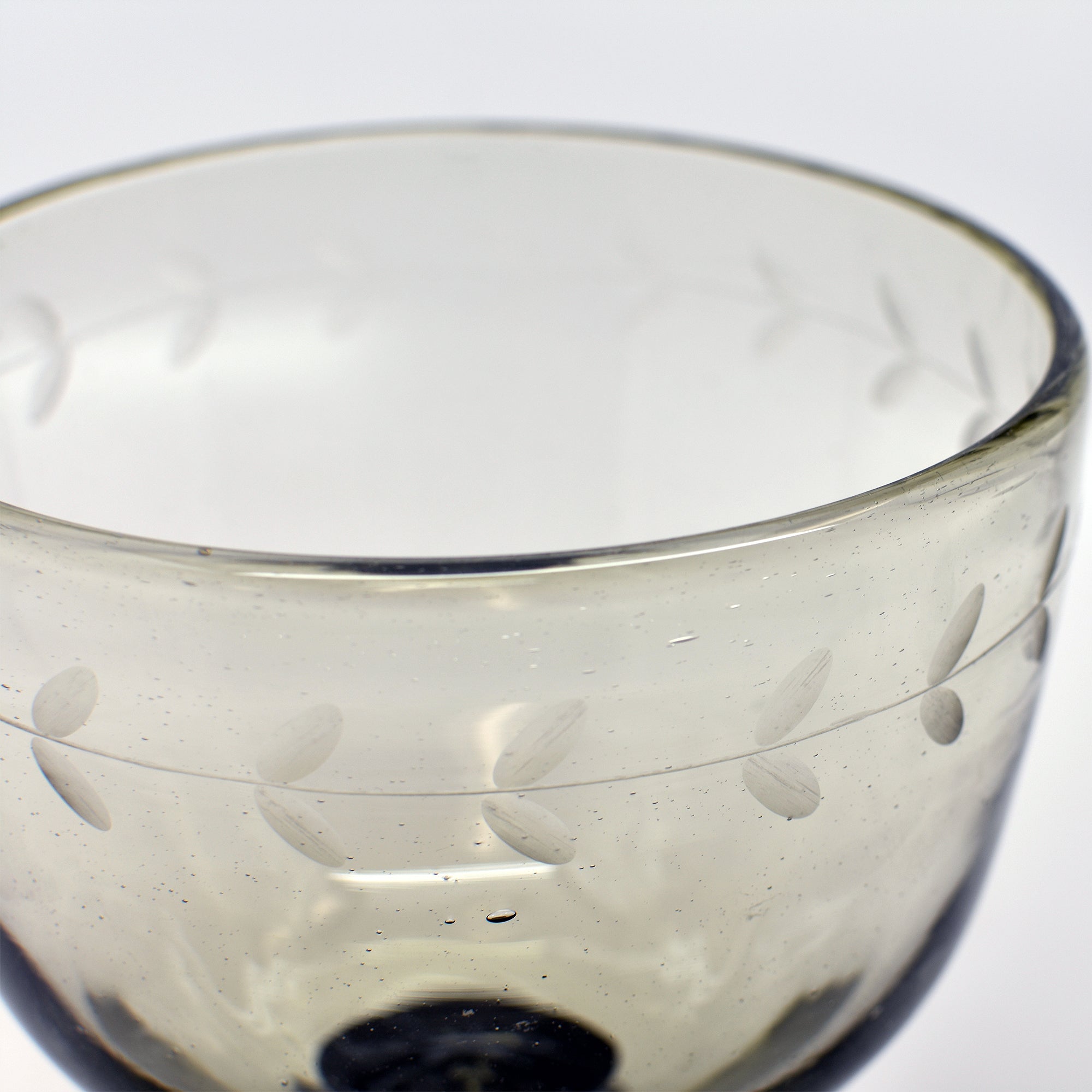 Mama-Cita Bowl with Raised Stand