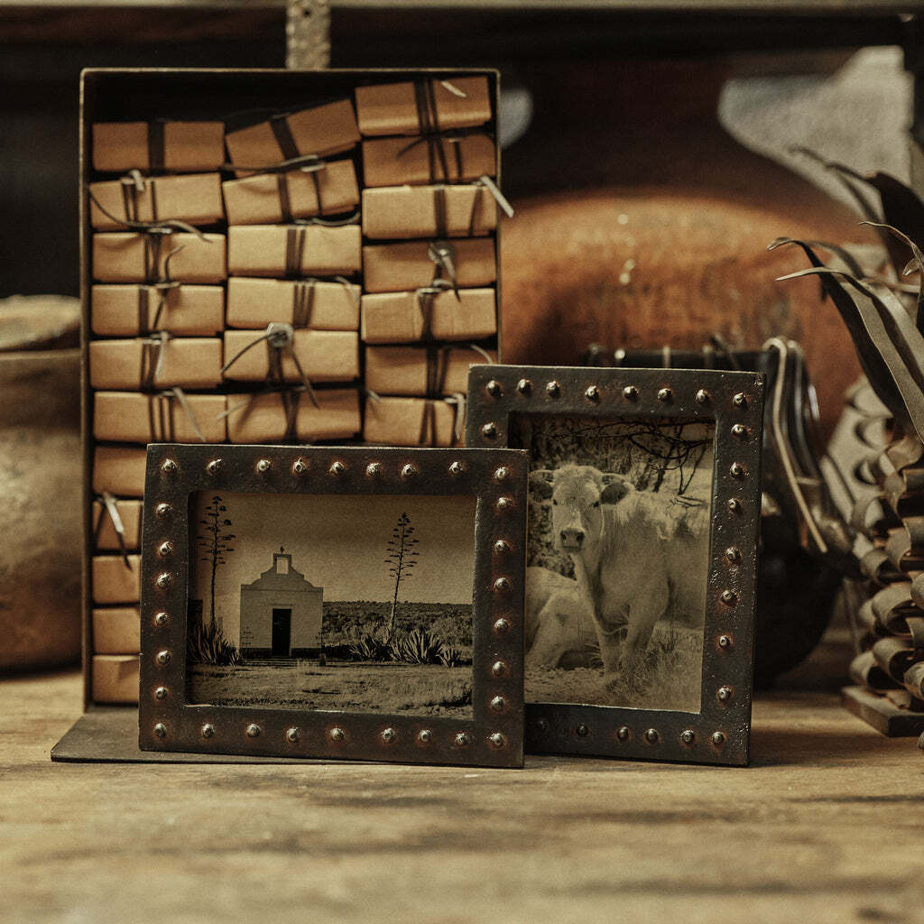 Bolitas Frame, 5"x7"