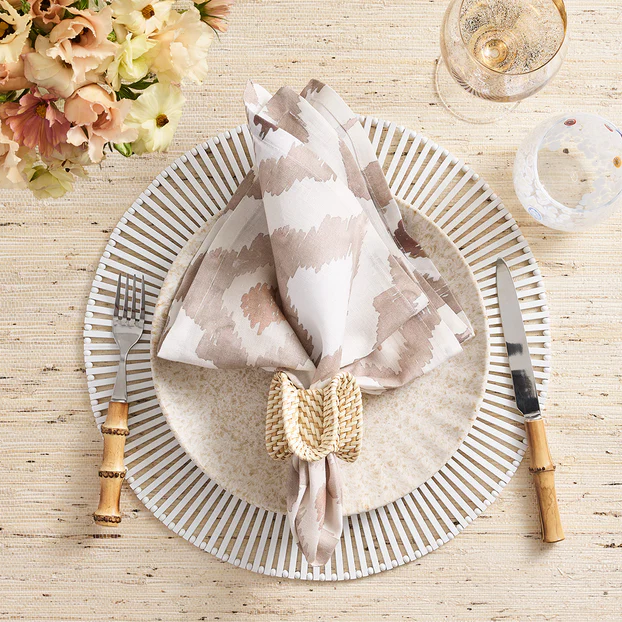 Ruffle Napkin Ring in Natural (Set of 4)