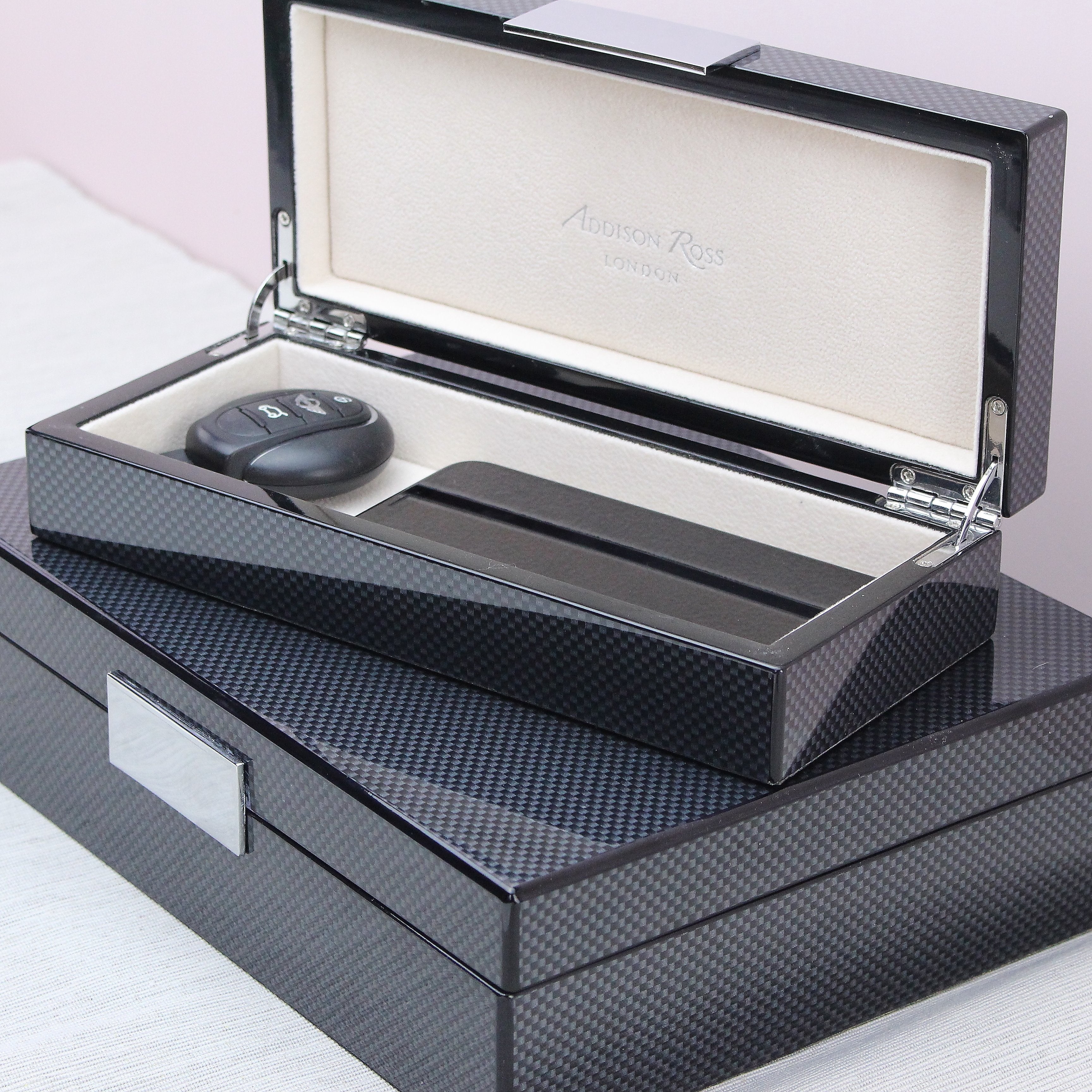 Carbon Fiber Lacquer Box with Silver