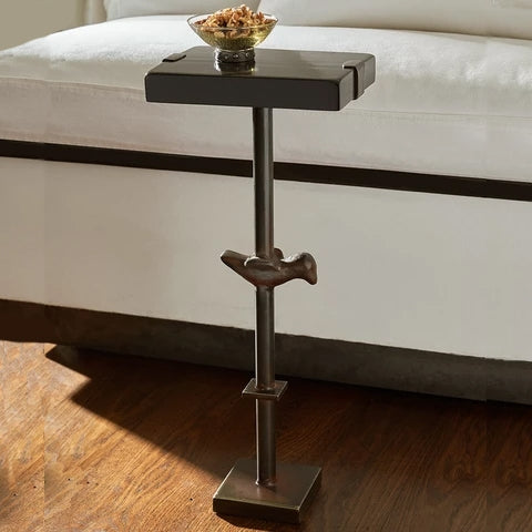 Mesita Paloma Side Table