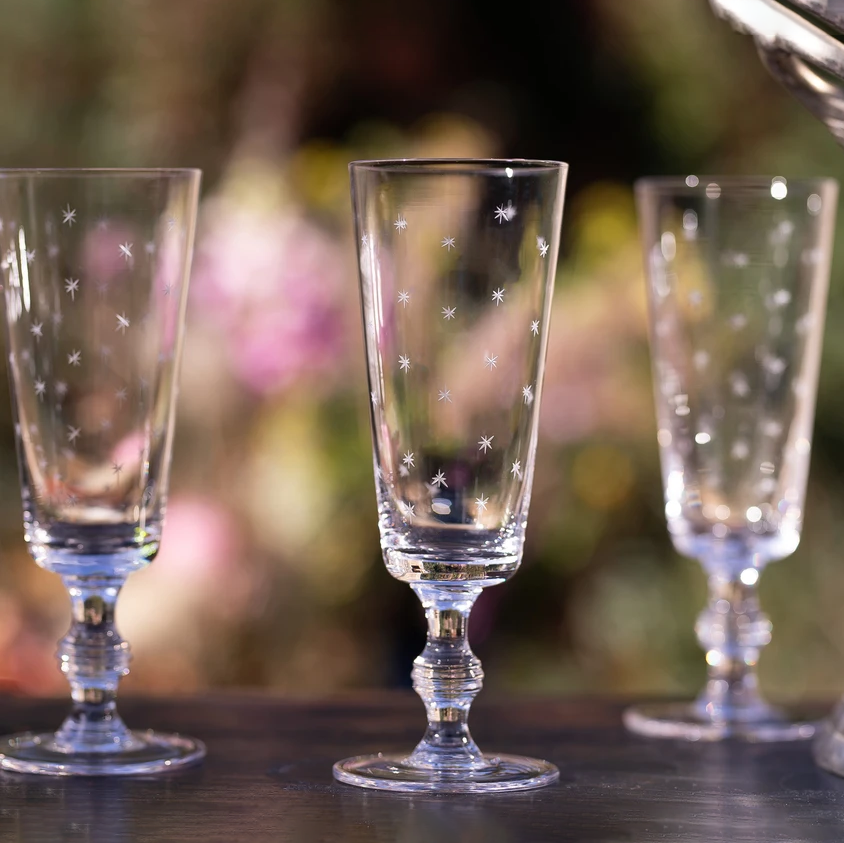 Champagne Flutes with Stars Design - Set of 4