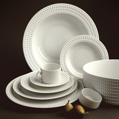 White Perlee Dinnerware Collection