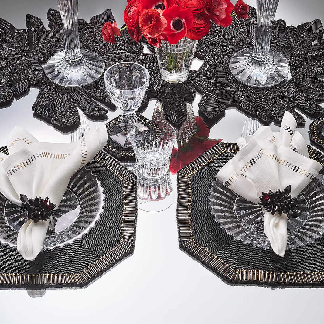 Zénith Napkin Rings in Black (Set of 4)