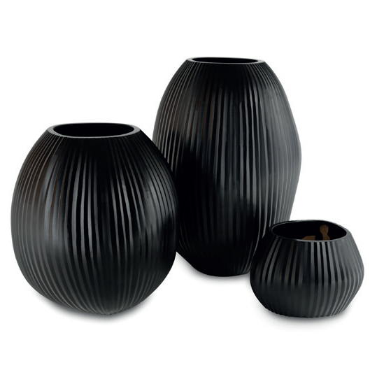 Nagaa Vase - Black