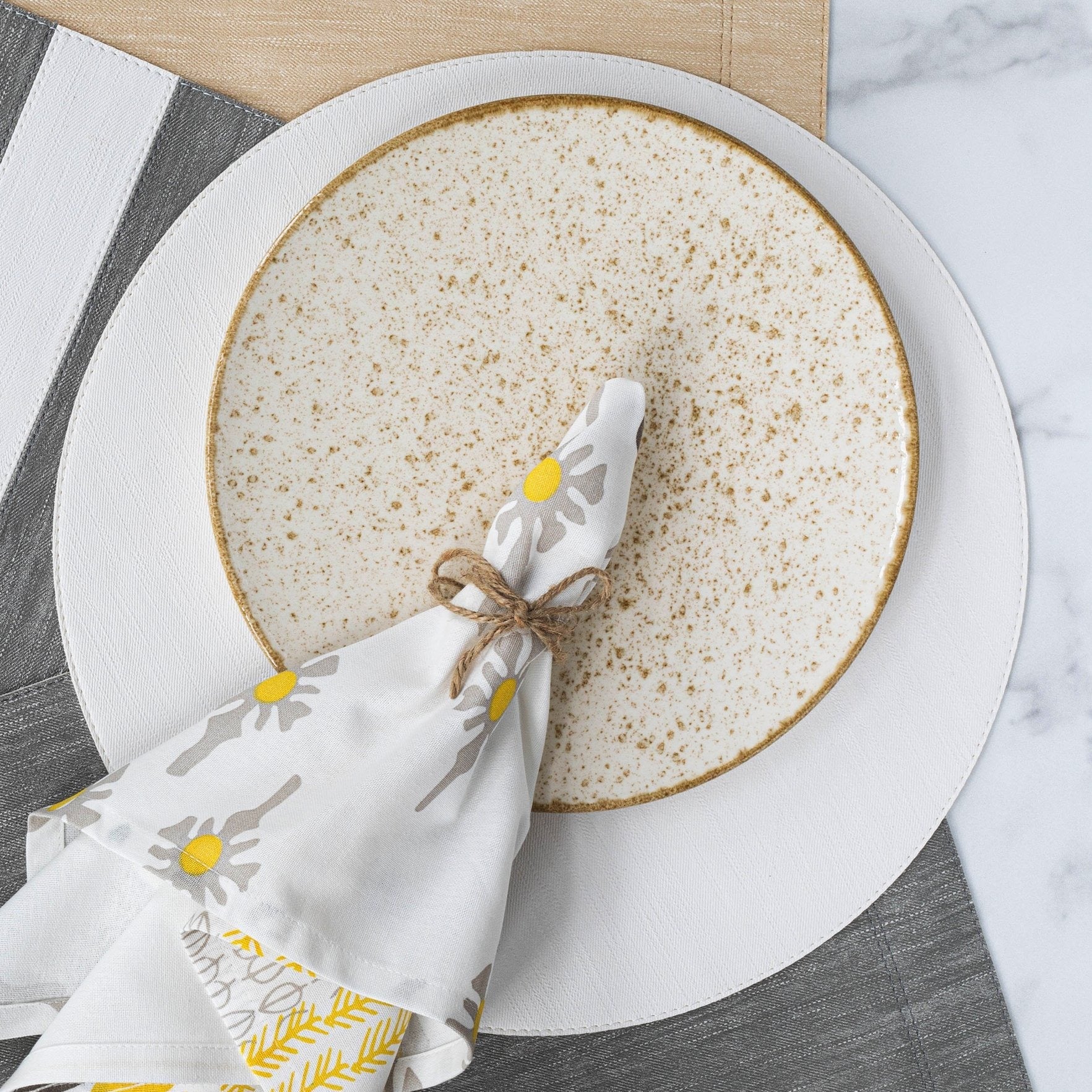 Reversible Round Placemats - White (Set of 4)