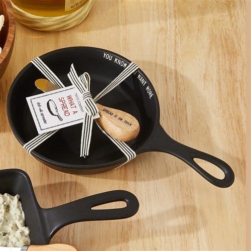 Dig In Round Serving Dish & Spreader Set