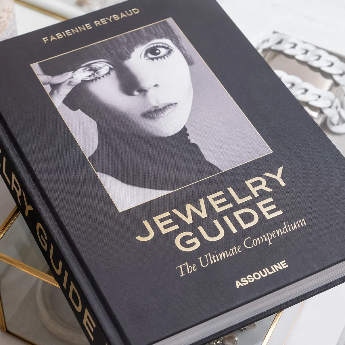 Jewelry Guide: The Ultimate Compendium