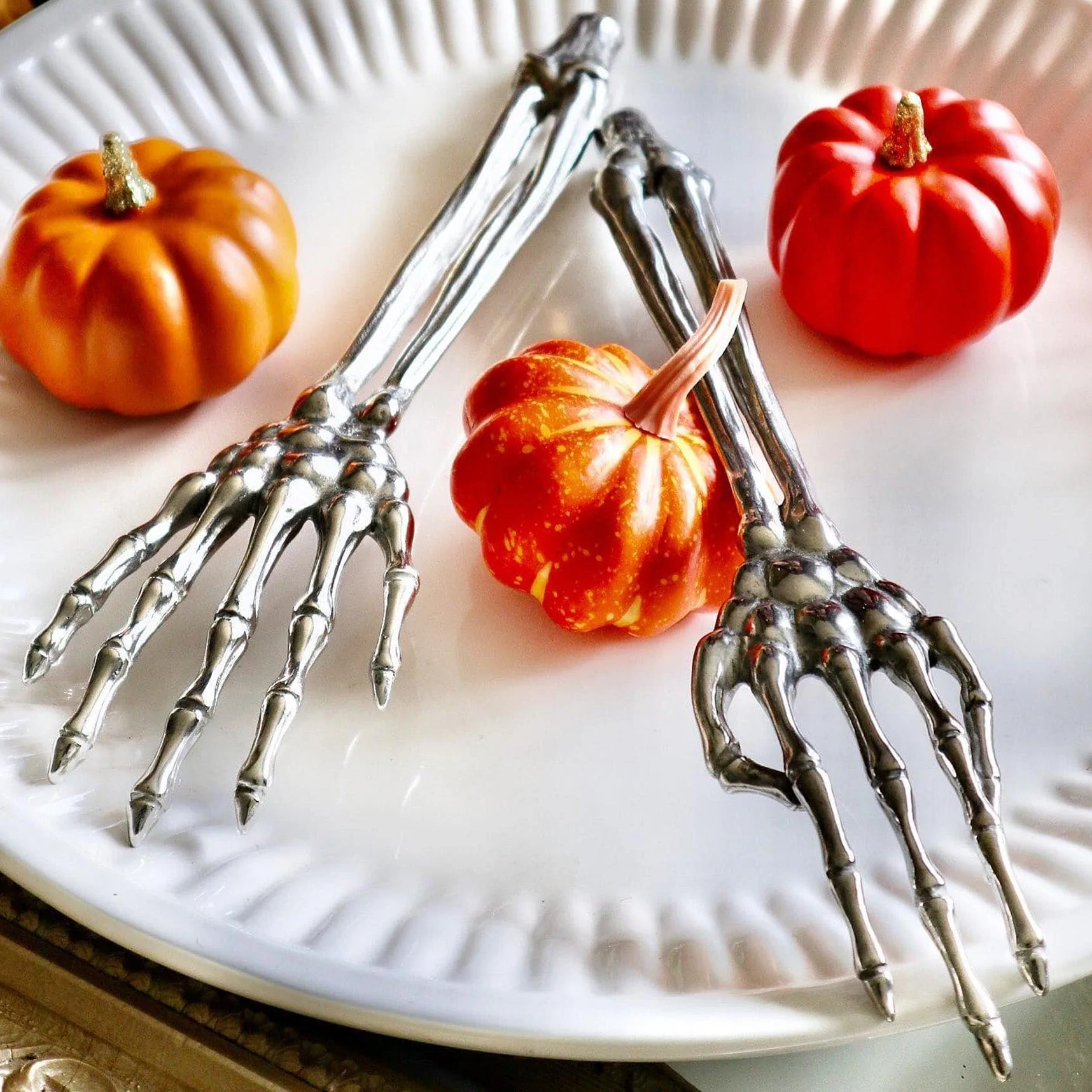 Skeleton Salad Server