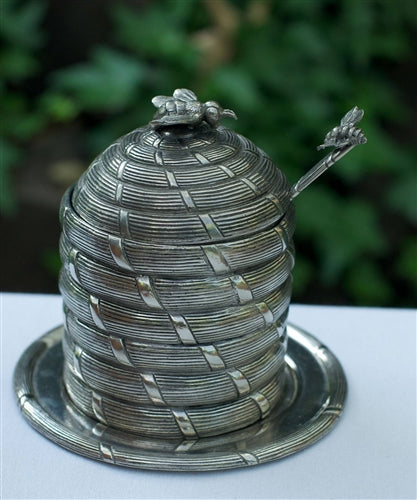 Vagabond House Pewter Hive Honey Pot with Spoon