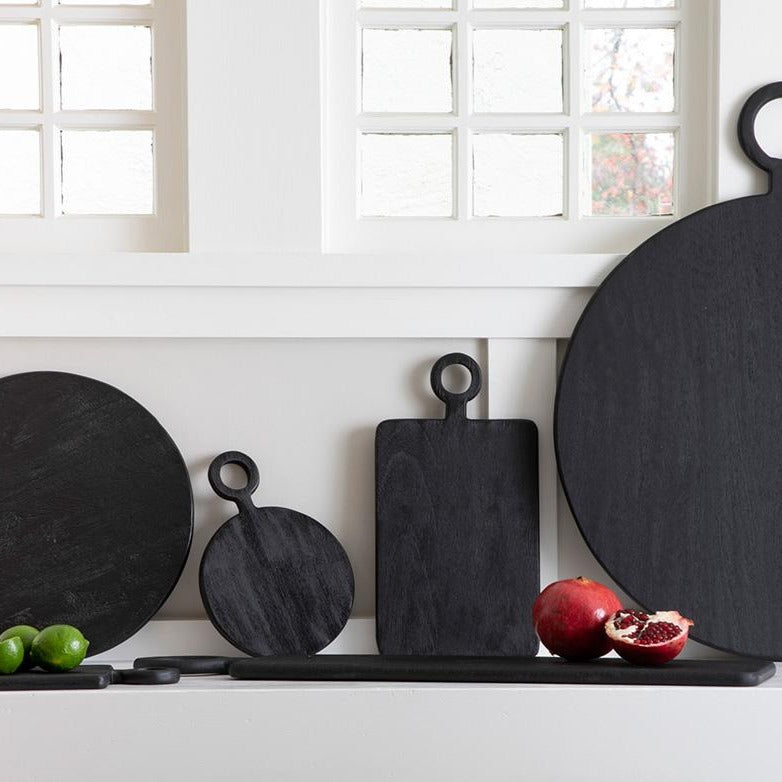 Medium Black Mango Wood Round Board