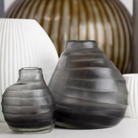 Guaxs Belly Vase - Clear/Grey | Maison & Tavola