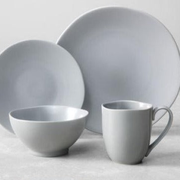 Heirloom Dinnerware Set