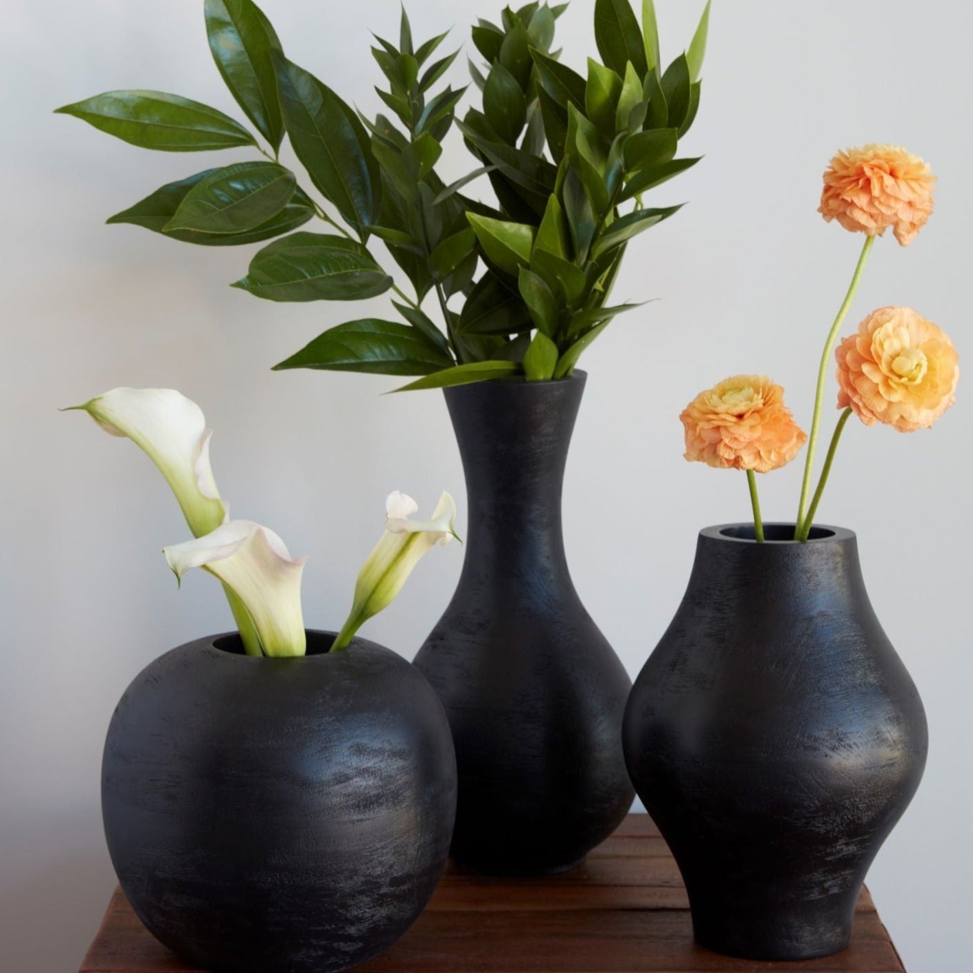 Black Mango Wood Luna Vase