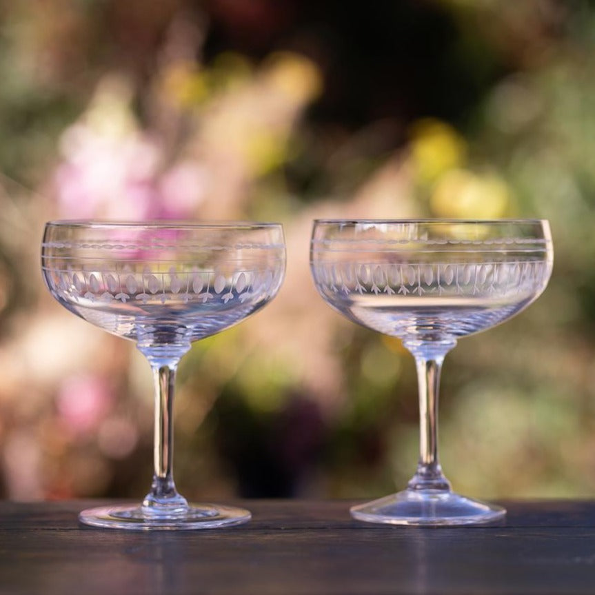 Cocktail Glasses With Ovals Design - Set of 4